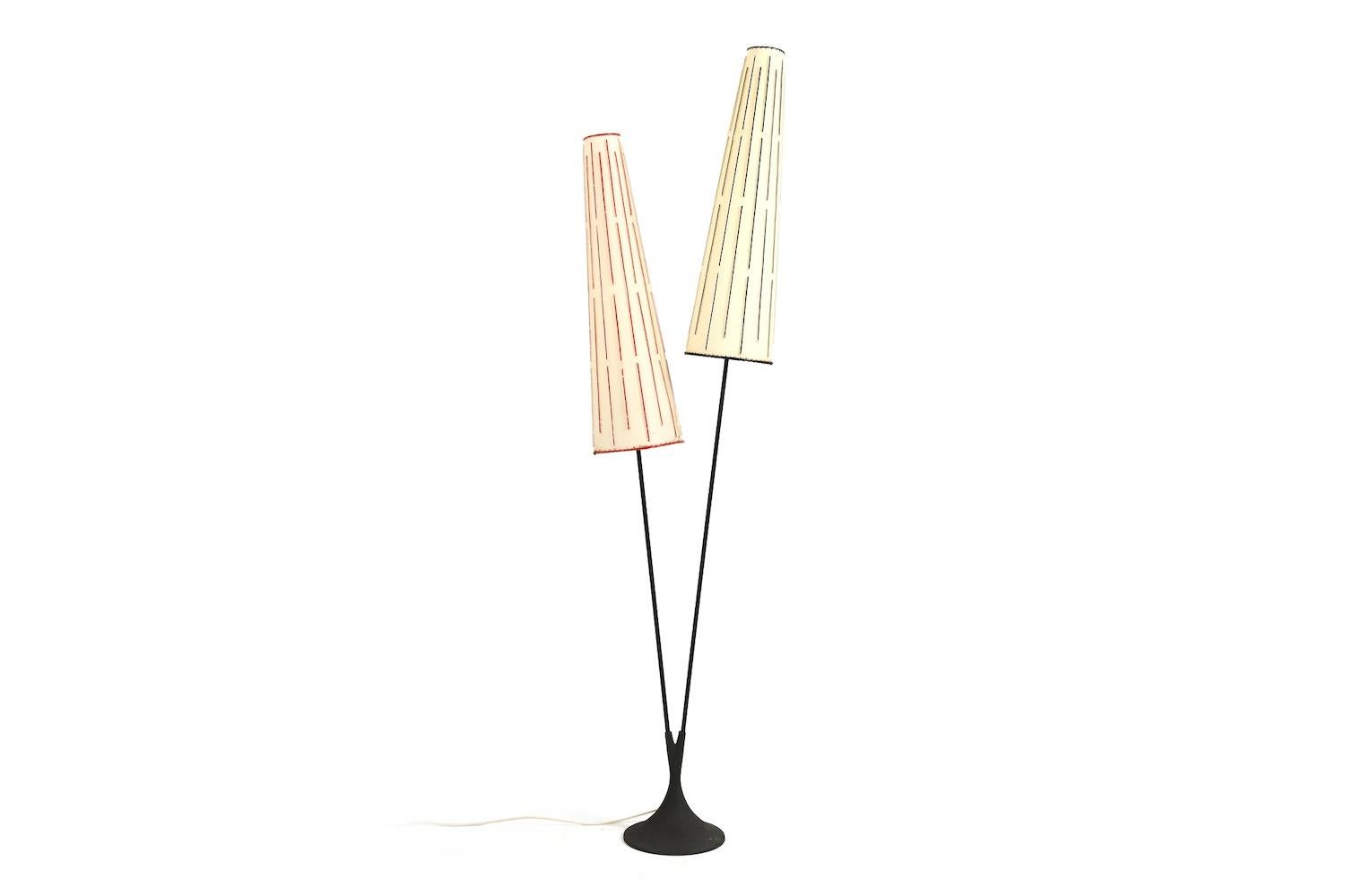  Svend Aage Holm Sørensen floor lamp with conical black iron base. Slightly tapering cylindrical shade with red and black geometrical decorations in relief. Produced by Holm Sørensen & Co. Denmark 1950s.