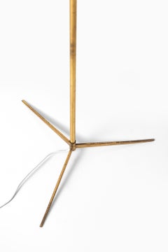Svend Aage Holm Sørensen Floor Lamp in Brass by Holm Sørensen & Co. in Denmark