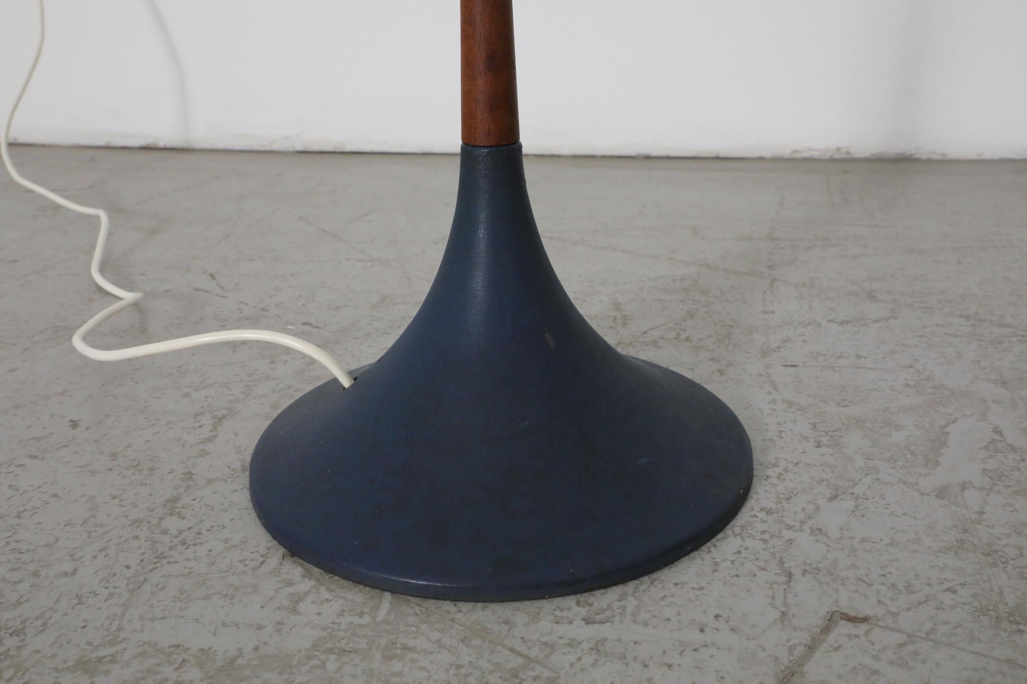 Svend Aage Holm Sørensen Mid-Century Teak and Blue Tulip Base Floor Lamp For Sale 1