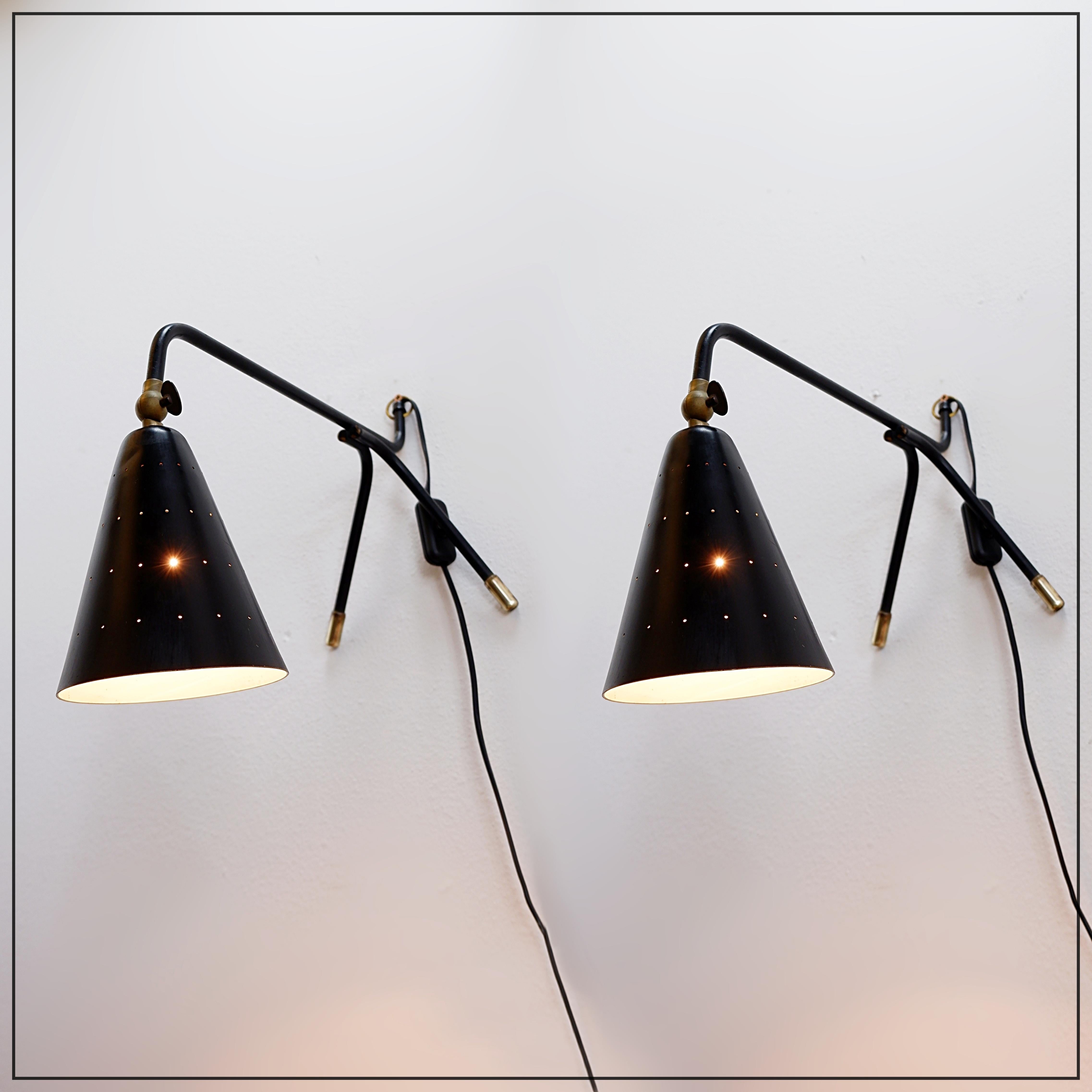 20th Century Svend Aage Holm Sørensen pair of lamps Holm Sørensen Edition - 1950s For Sale