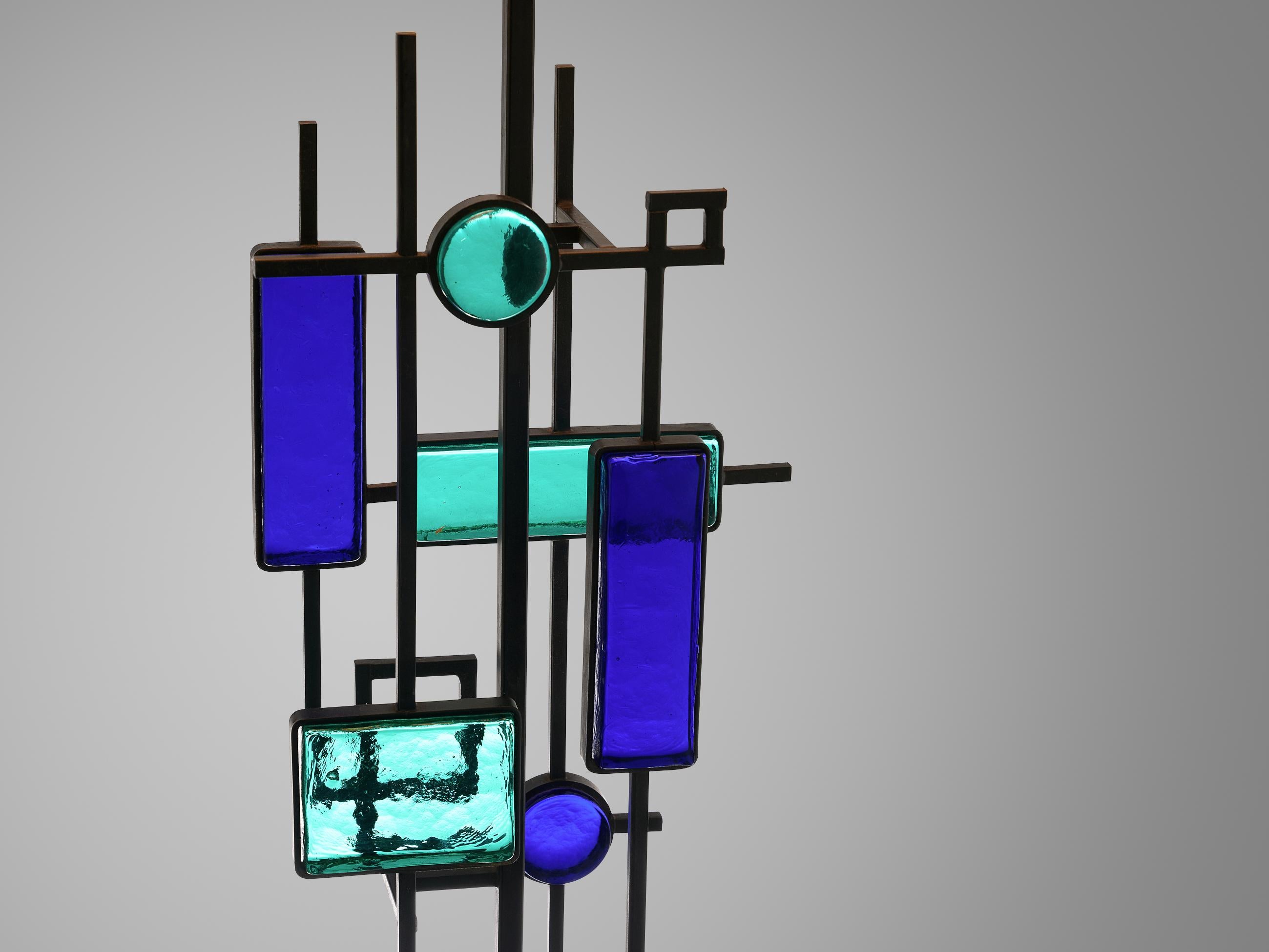 Svend Aage Holm Sørensen Sculptural Table Lamp with Iron Frame and Glass In Good Condition For Sale In Waalwijk, NL