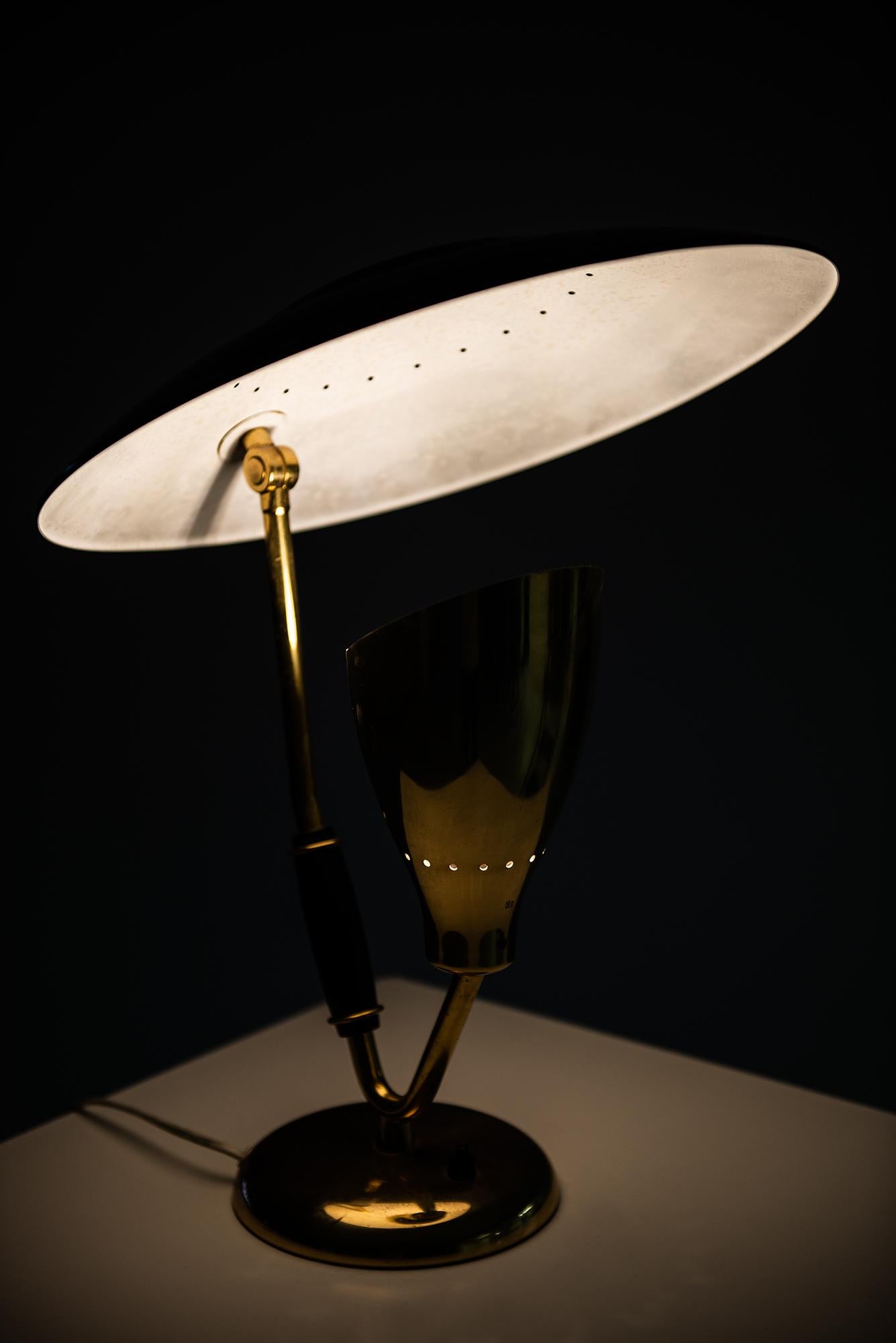 Svend Aage Holm Sørensen Table Lamp by Holm Sørensen & Co. in Denmark For Sale 2