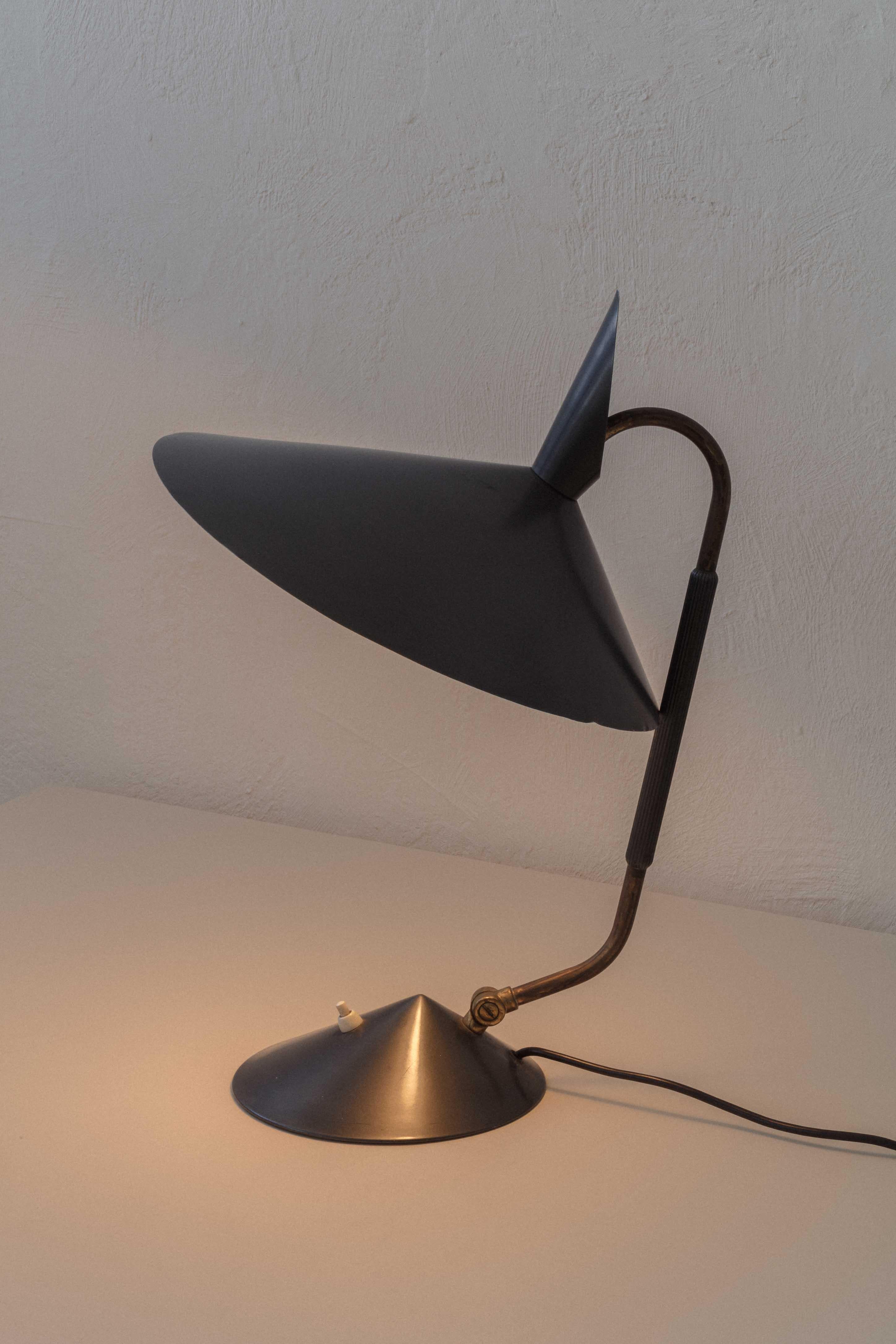 Danish Svend Aage Holm Sørensen Table Lamp with adjustable brass stem, 1950s. For Sale