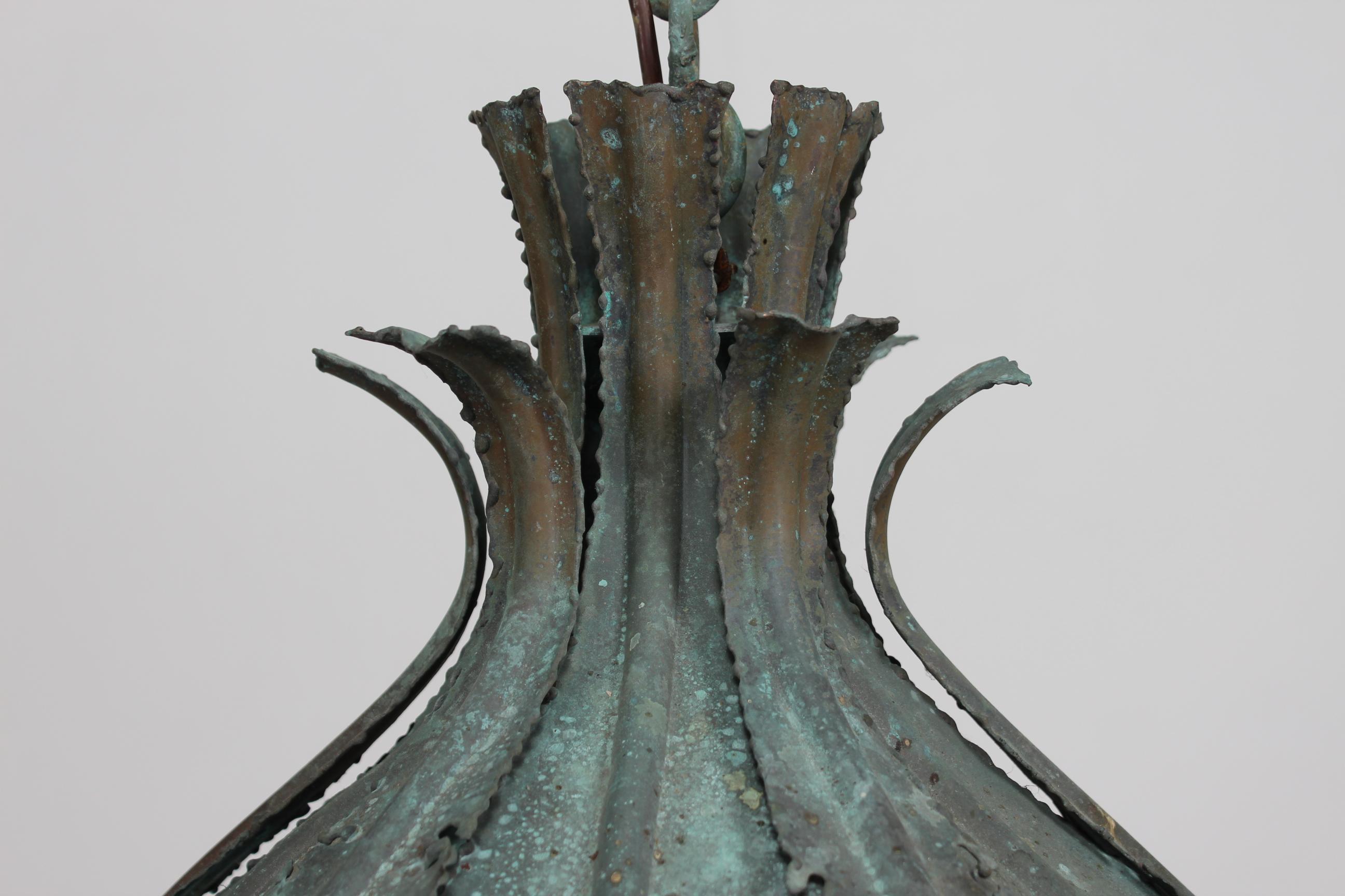 Svend Aage Holm Sørensen Pendentif Brutaliste en laiton vert Verdigris Danemark années 60 en vente 1