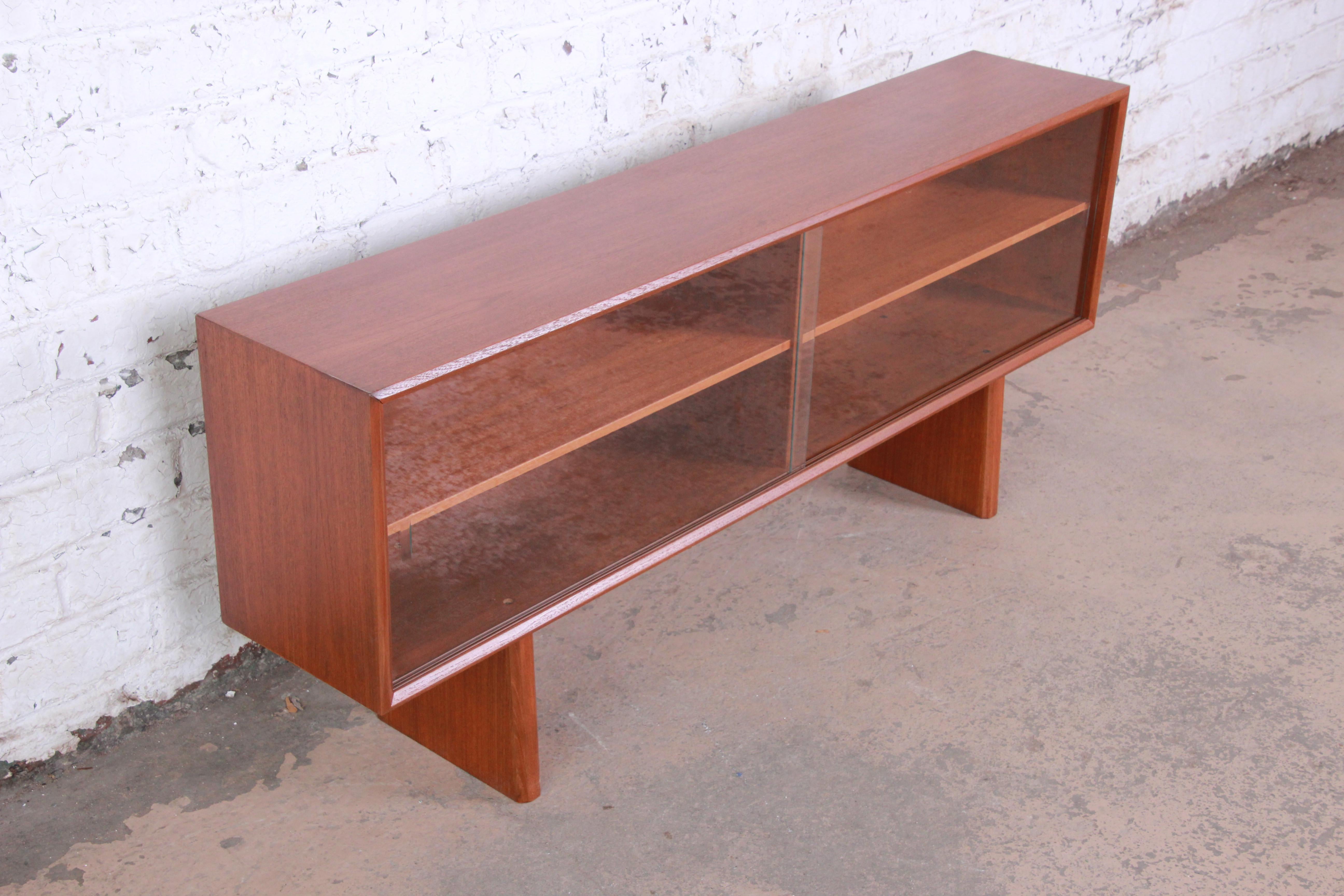 Mid-Century Modern Svend Aage Larsen for Faarup Danish Modern Teak Glass Front Bookcase or Credenza