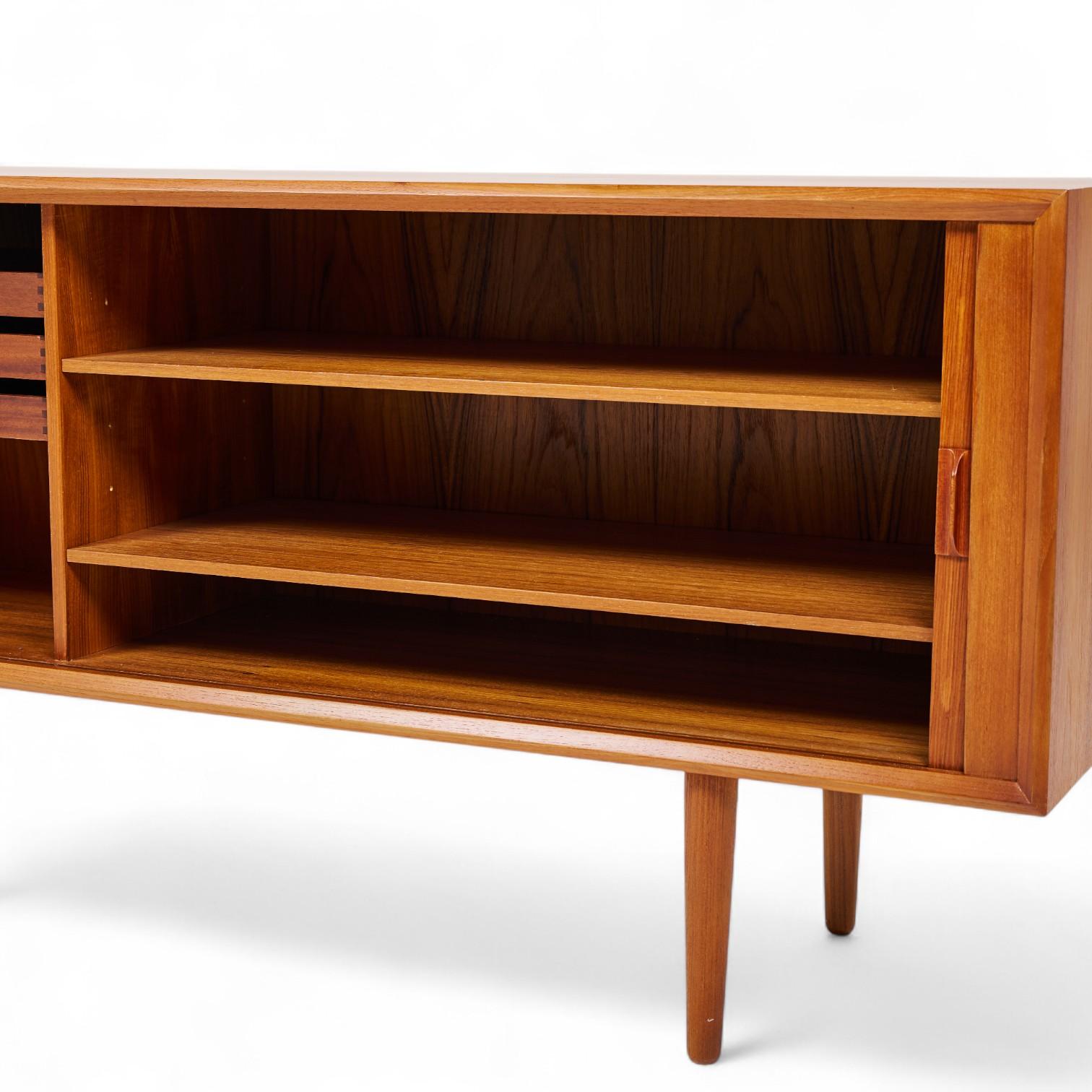Svend Aage Larsen for Faarup Møbelfabrik Danish Tambour Door Credenza For Sale 4