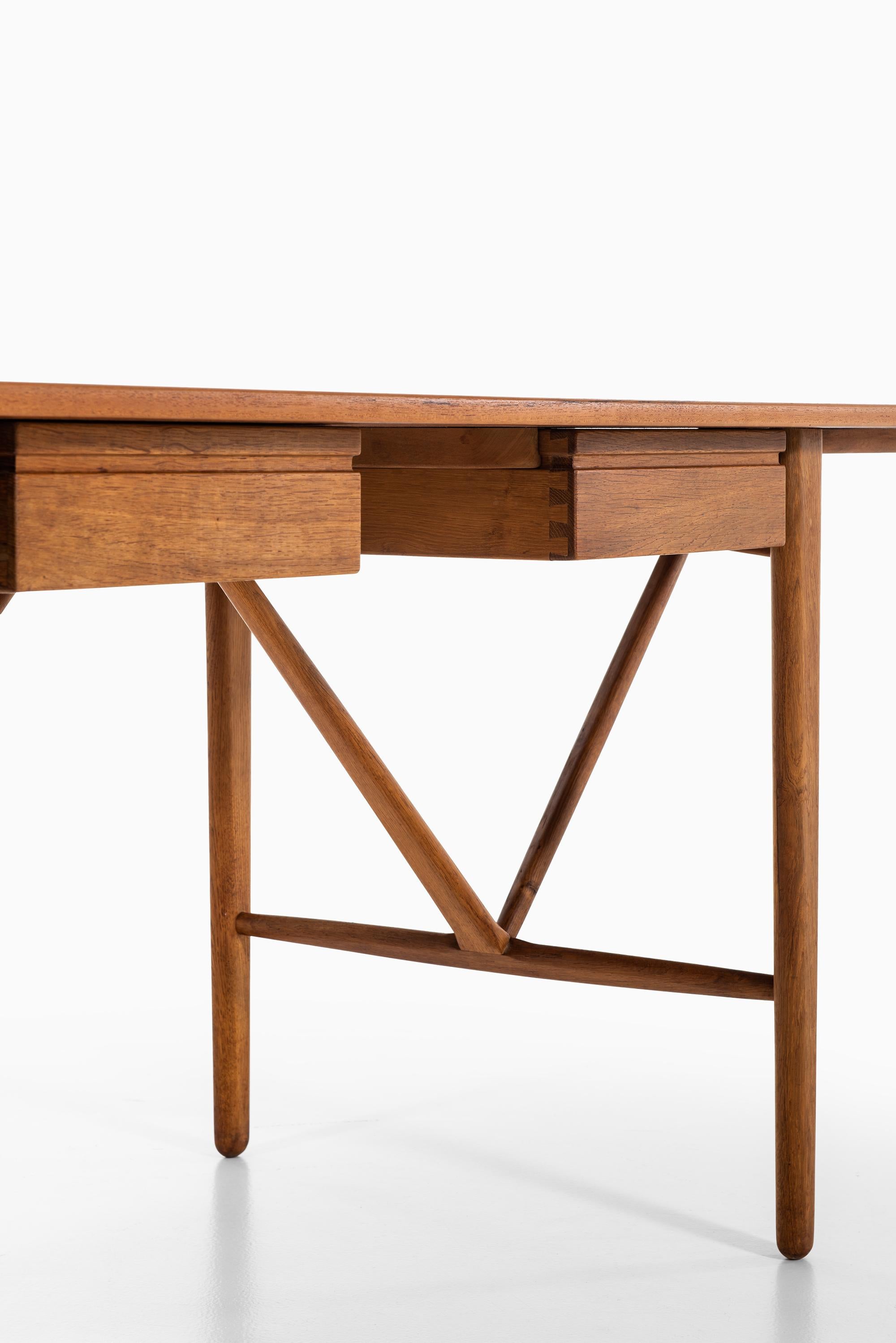 Svend Aage Madsen Desk Produced by K. Knudsen & Søn in Denmark 6