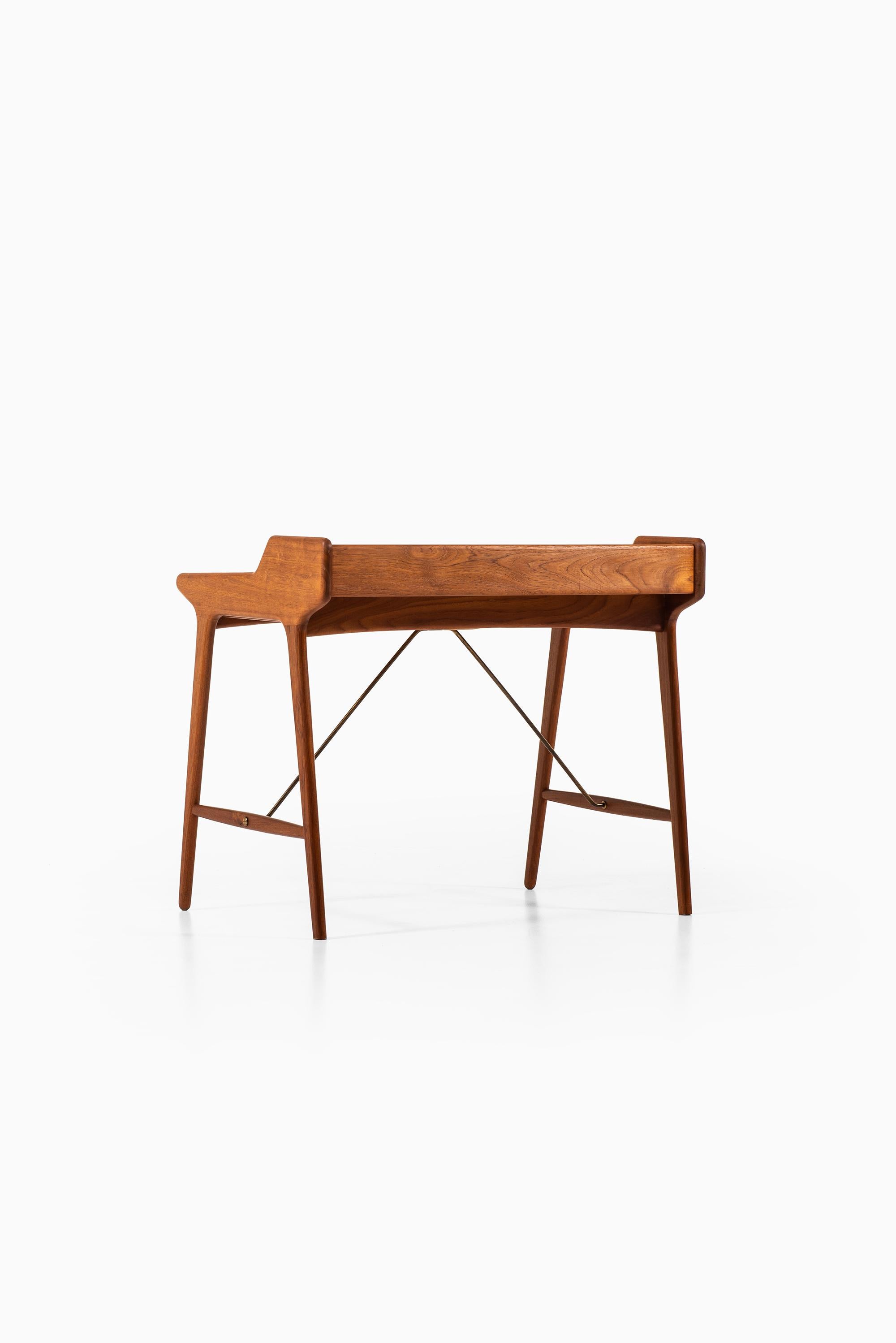 Svend Aage Madsen Desk Produced by K. Knudsen & Søn in Denmark 1