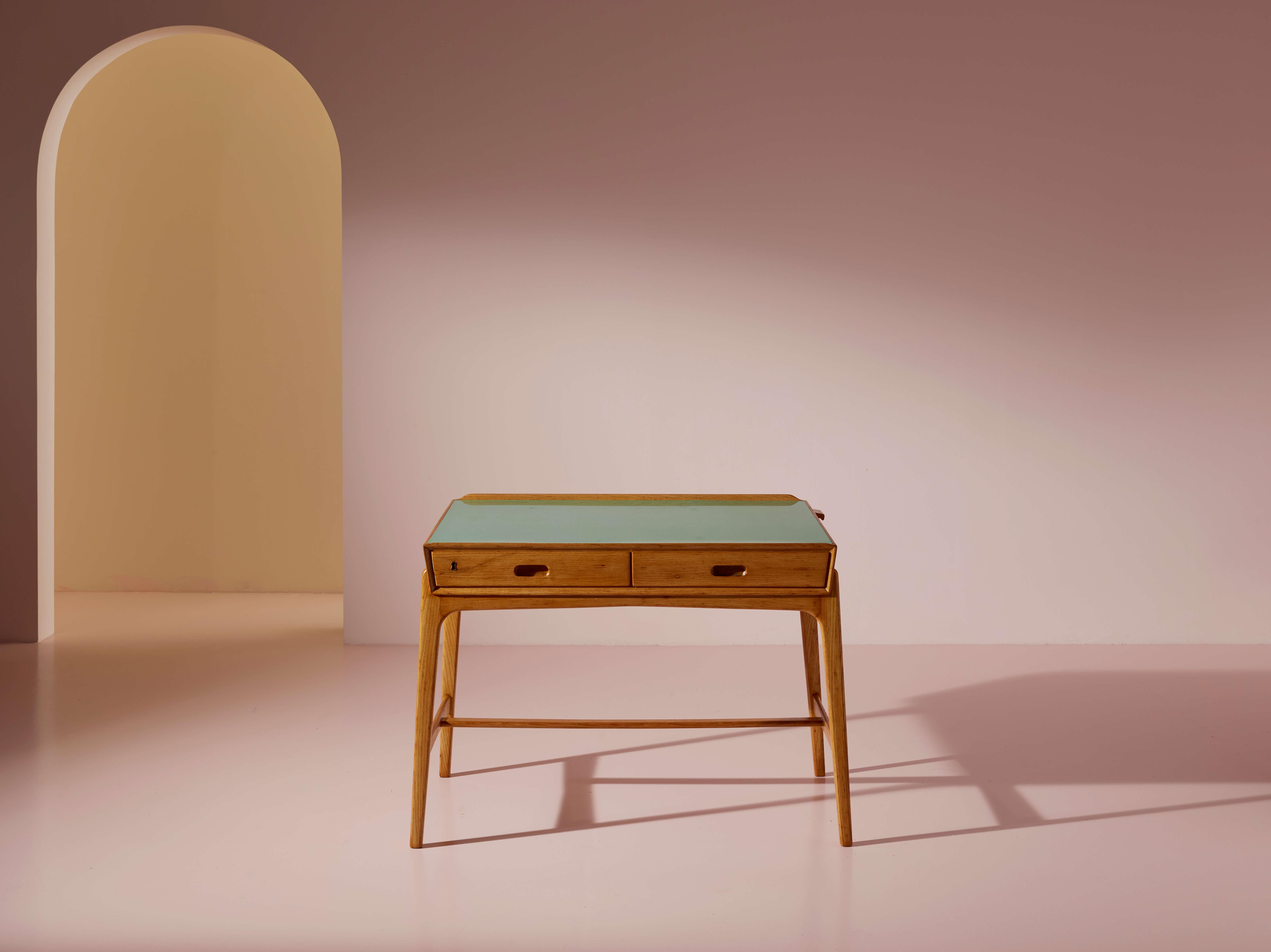 Svend Aage Madsen desk with drawers produced by Sigurd Hansen, Denmark, 1958 For Sale 4