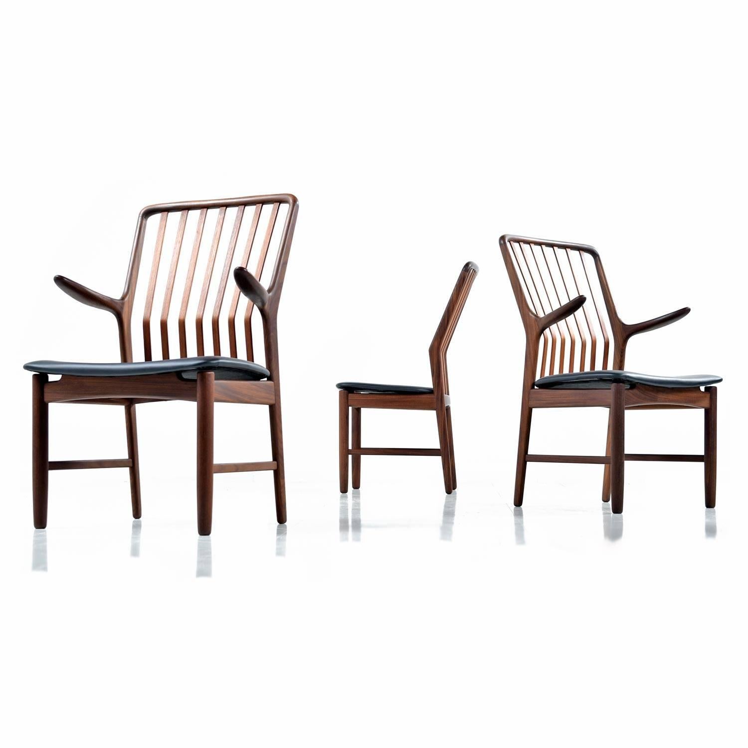 Mid-20th Century Svend Aage Madsen for Moreddi Danish Walnut Dining Chairs Set of Six