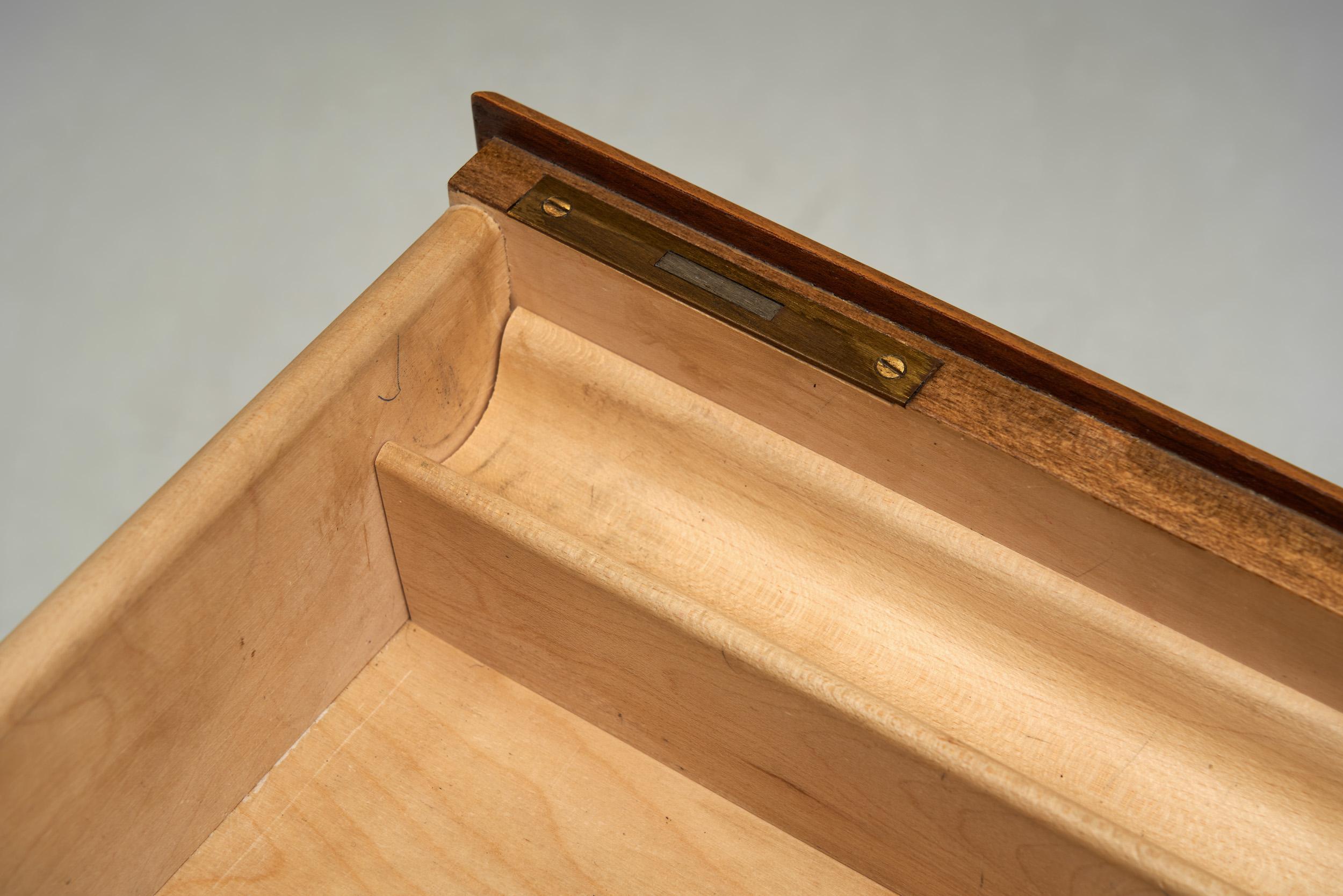 Svend Aage Madsen Model 