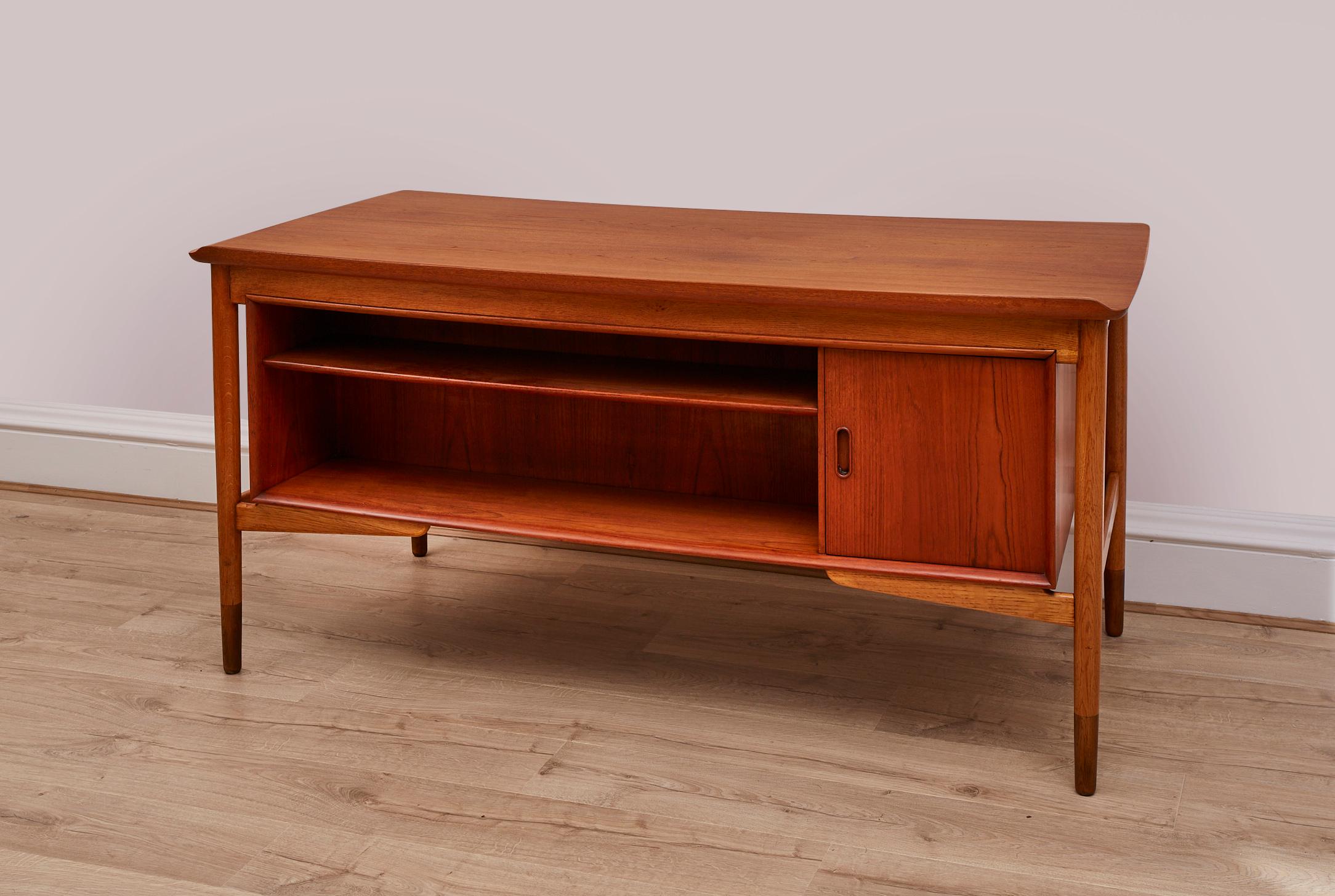 Svend Aage Madsen Teak Curved Desk , Rare, Denmark 1960s 1