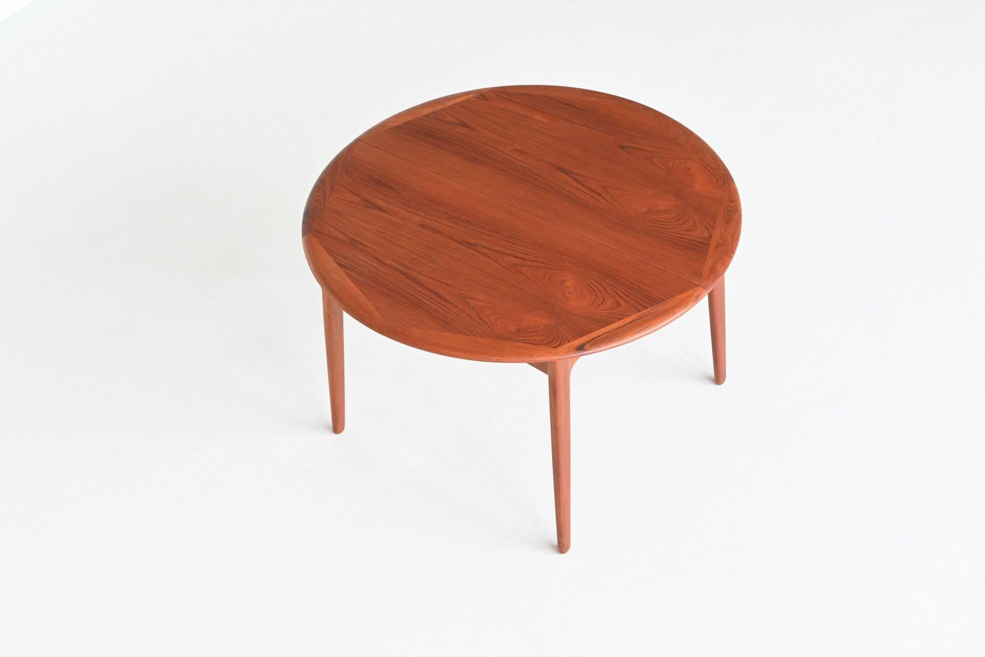 Svend Aage Madsen Teak Dining Table K. Knudsen & Son, Denmark, 1960 10