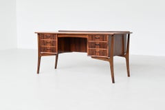 Svend Aage Madsen writing desk in rosewood H.P. Hansen Denmark 1960