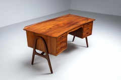 Escritorio Svend Aage Madsen de palisandro Sigurd Hansen Dinamarca 1960