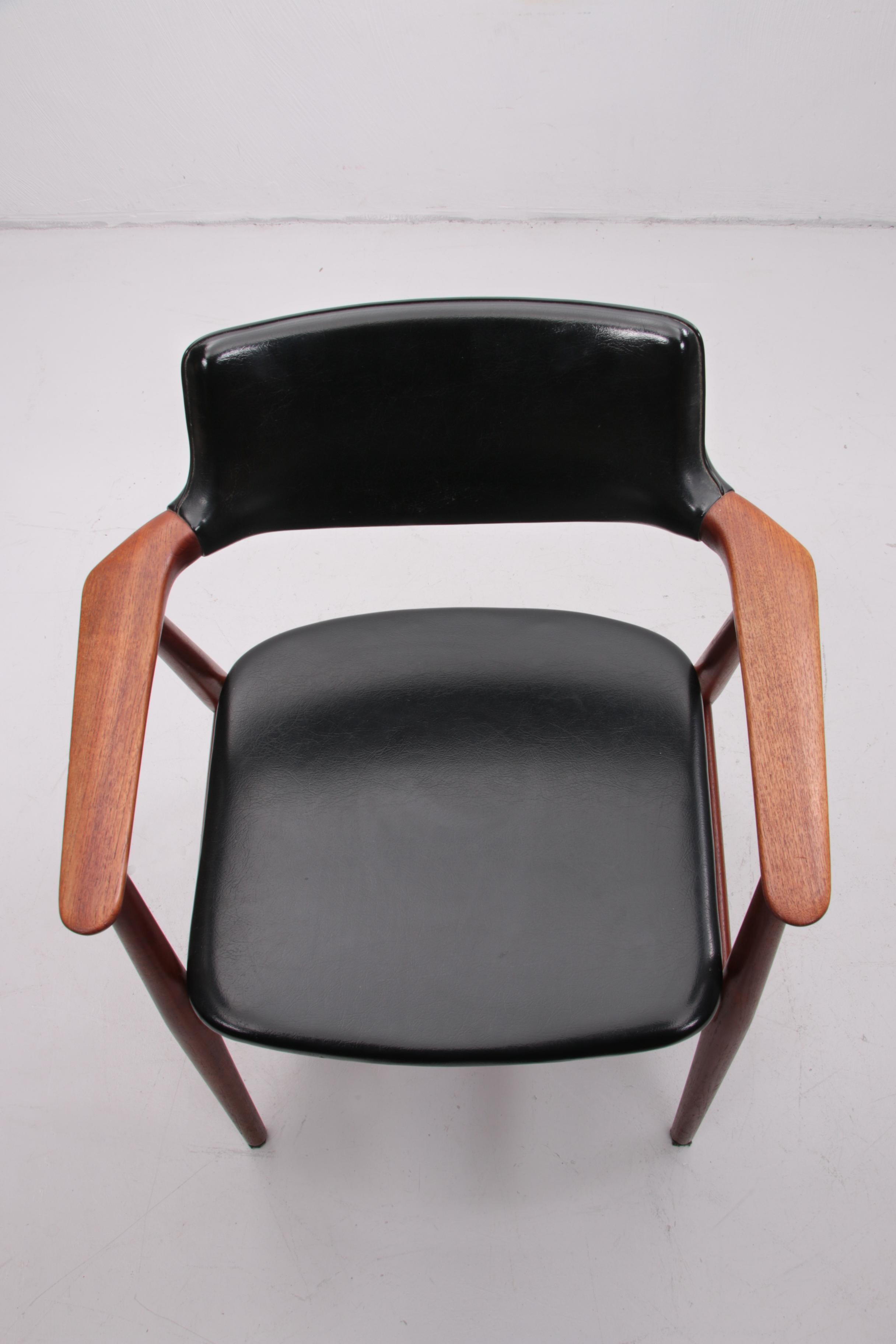 Svend Age Eriksen Dining Room Chair Model Gm11, 1960 For Sale 4