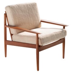 Svend Age Eriksen Genuine Shearling Lounge Chair for Glostrup Møbelfabrik 1960's