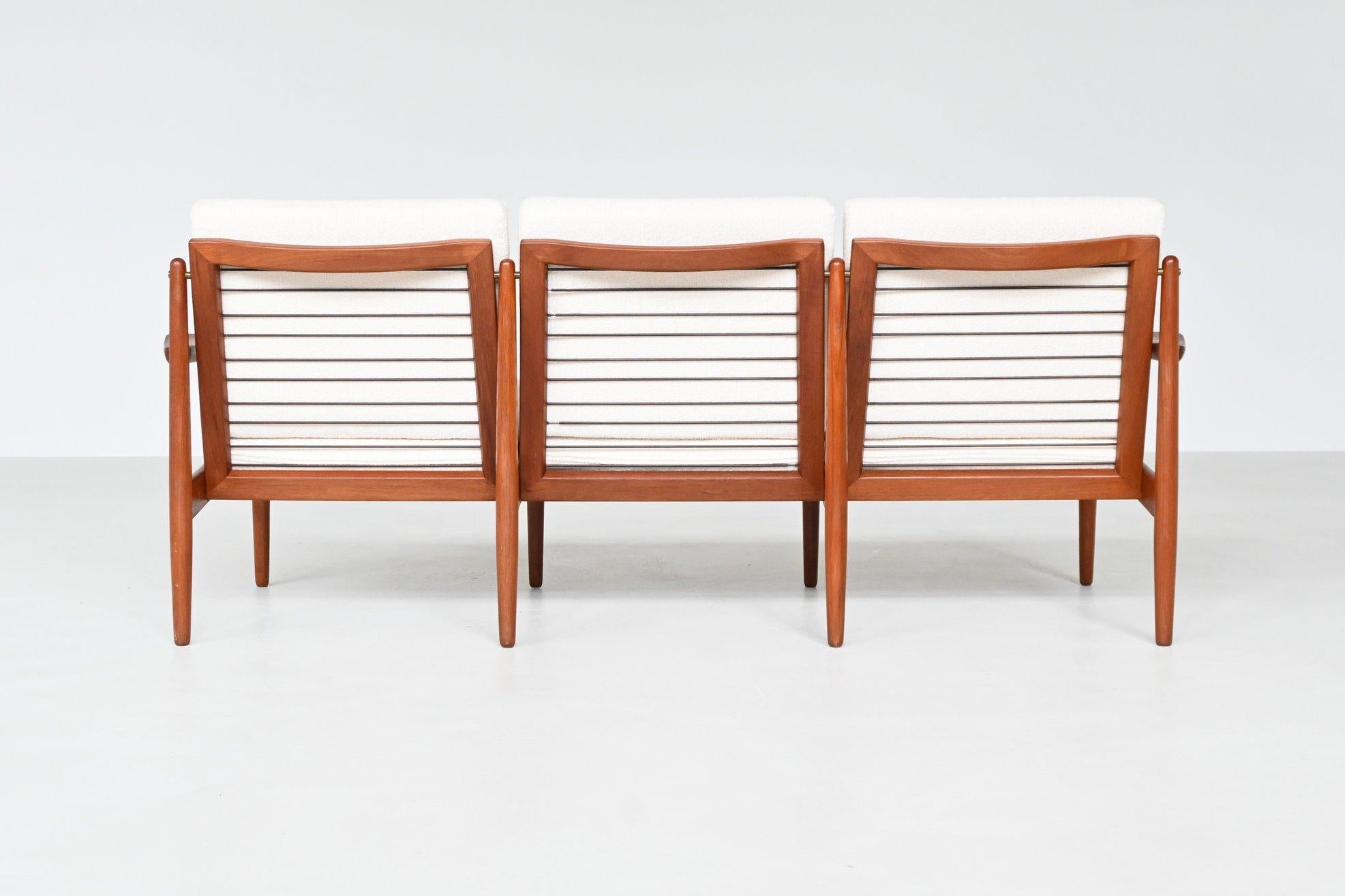 Divano a tre posti in teak Svend Age Eriksen Glostrup Danimarca 1960 In condizioni buone in vendita a Etten-Leur, NL