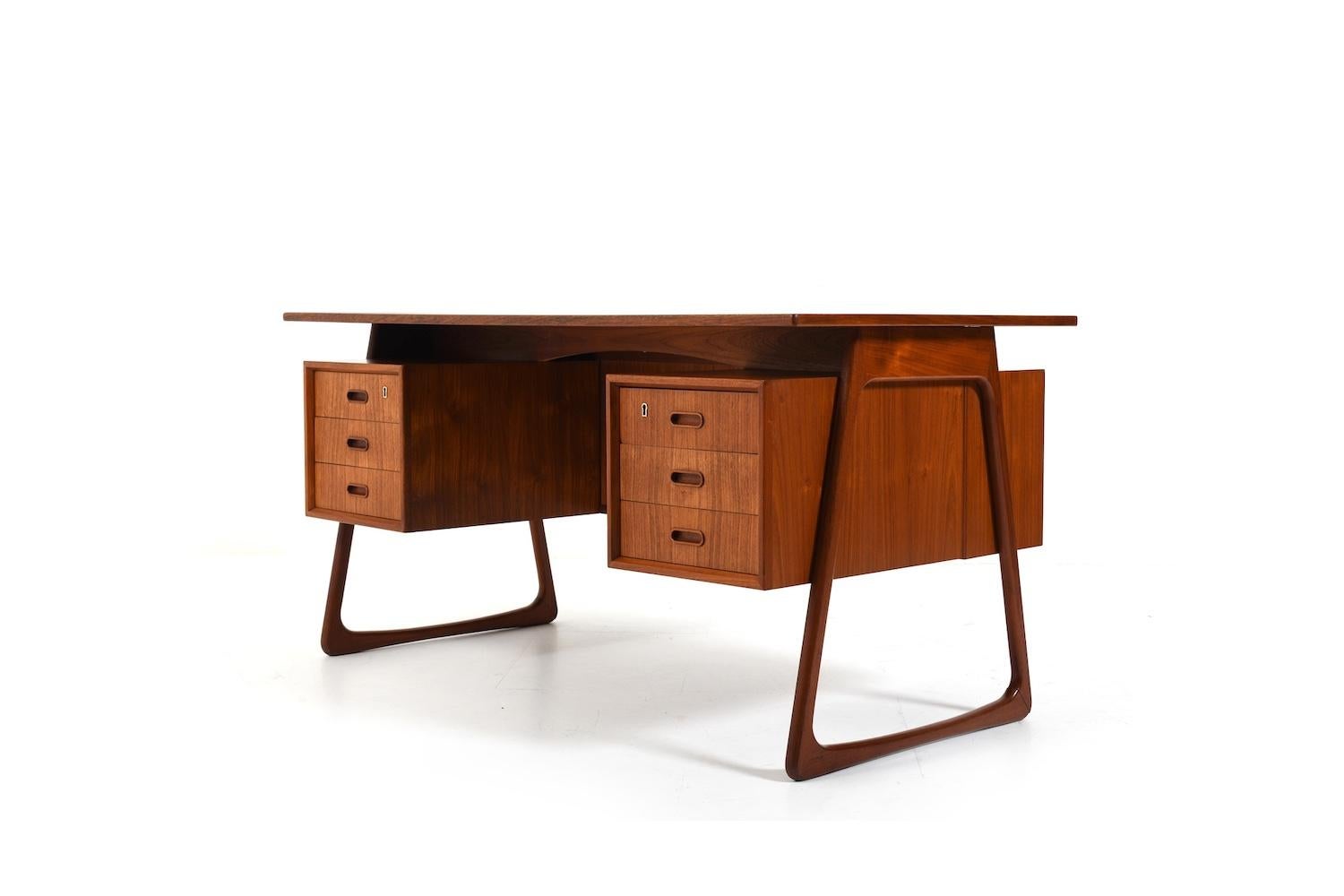 20th Century Svend Åge Madsen Sled Legs Teak Desk 1960s For Sale