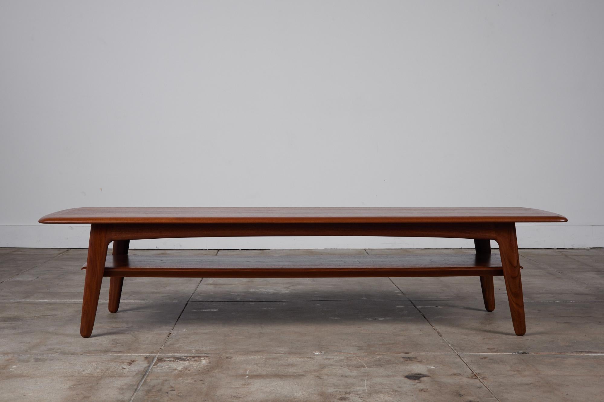 Svend Åge Madsen Teak Coffee Table In Excellent Condition In Los Angeles, CA