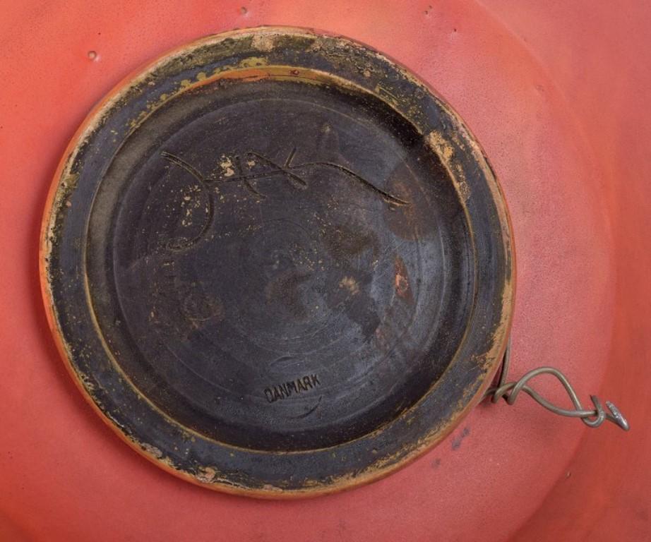 Mid-20th Century Svend Hammershøi (1873-1948) for Kähler. Large round low bowl. Approx. 1930s For Sale