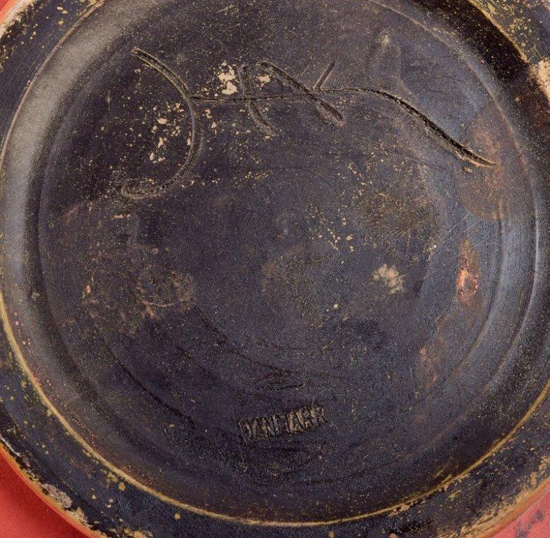Ceramic Svend Hammershøi (1873-1948) for Kähler. Large round low bowl. Approx. 1930s For Sale