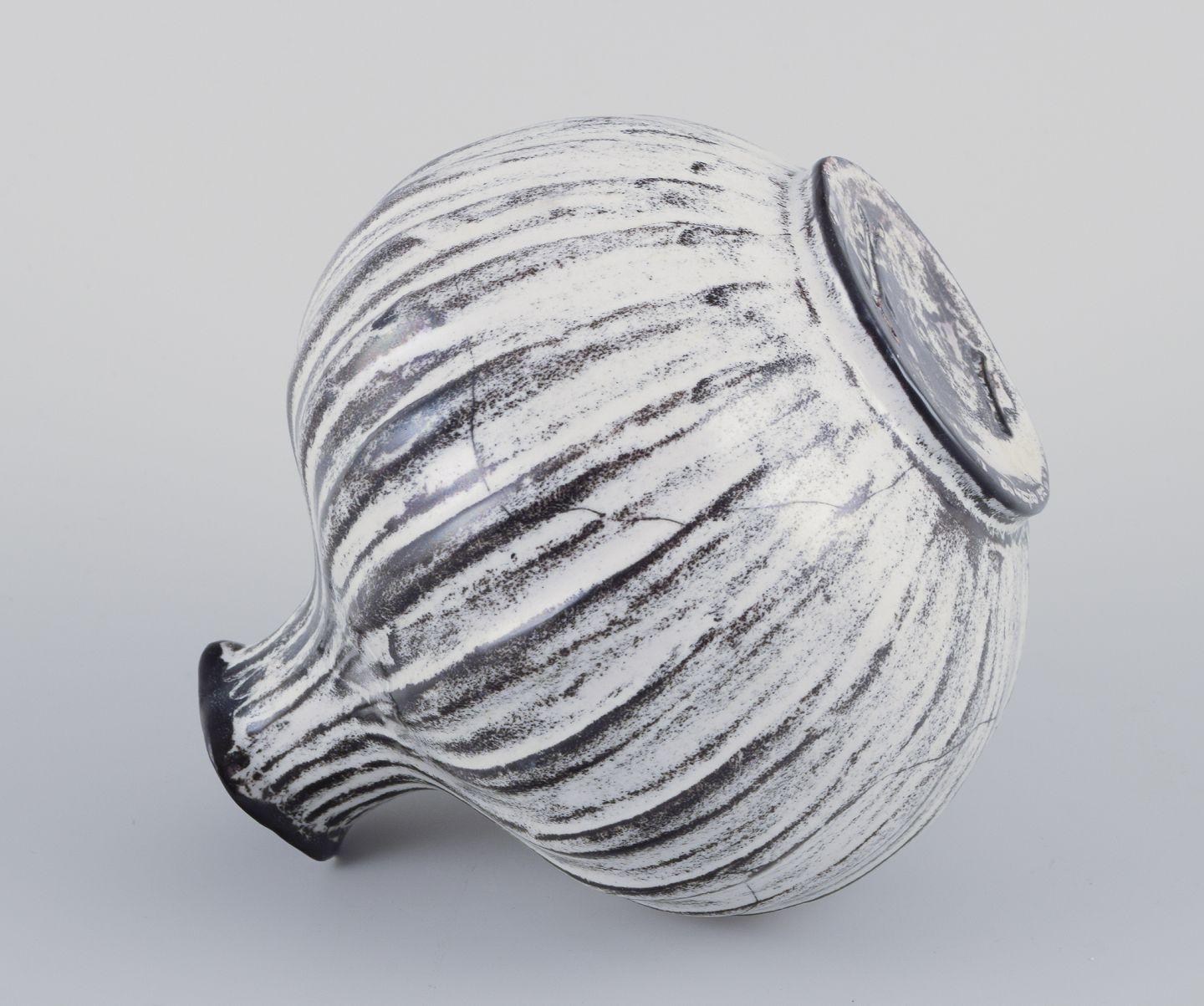 Mid-20th Century Svend Hammershøi for Kähler. Ceramic vase in black-grey double glaze. 1930s For Sale