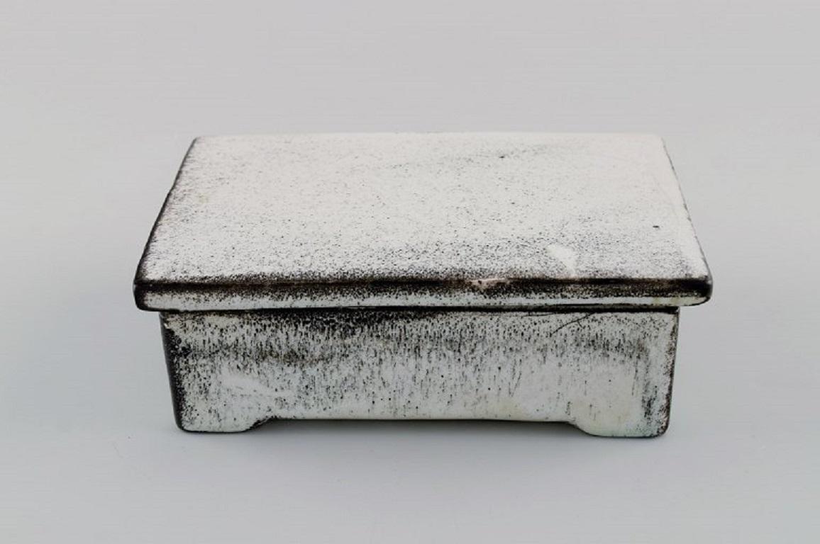 Svend Hammershøi for Kähler, Denmark, Box in Glazed Stoneware, 1930s/40s In Excellent Condition In Copenhagen, DK