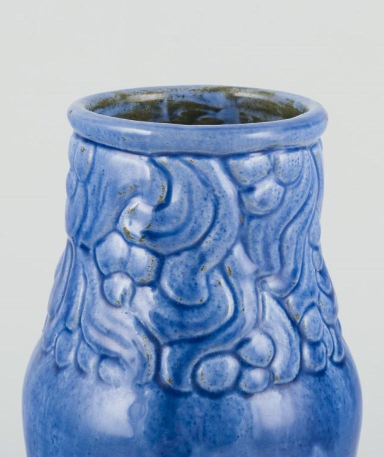 Danois Svend Hammershøi pour Kähler.  Vase décoratif ancien et rare. en vente