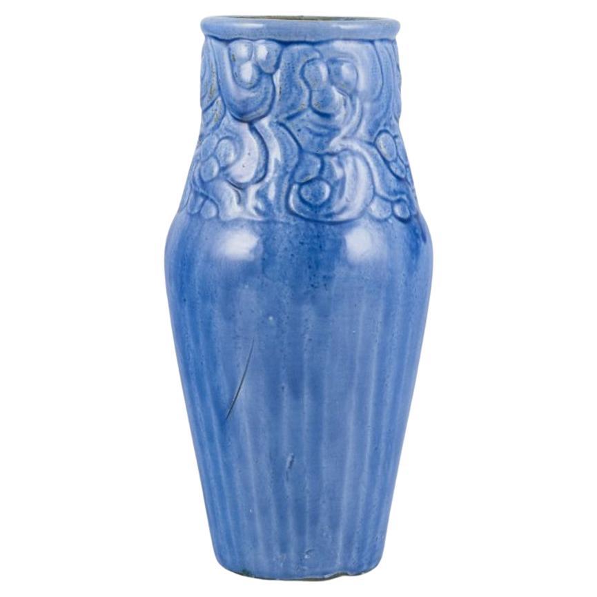 Svend Hammershøi pour Kähler.  Vase décoratif ancien et rare.