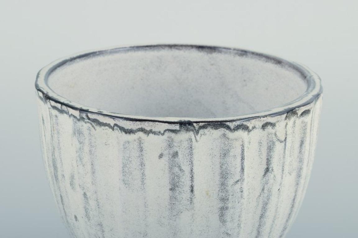 Svend Hammershøi per Kähler. Grande portafiori in ceramica, anni '30/'40 In condizioni ottime in vendita a Copenhagen, DK
