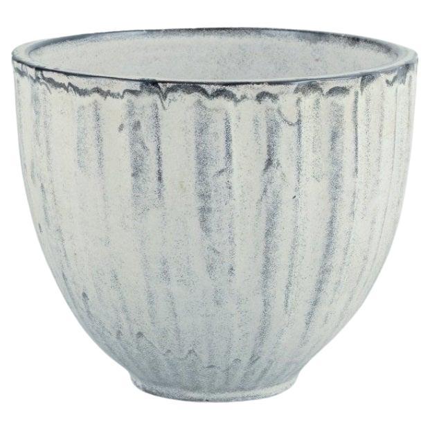 Svend Hammershøi for Kähler. Large ceramic flower pot holder, 1930s/40s
