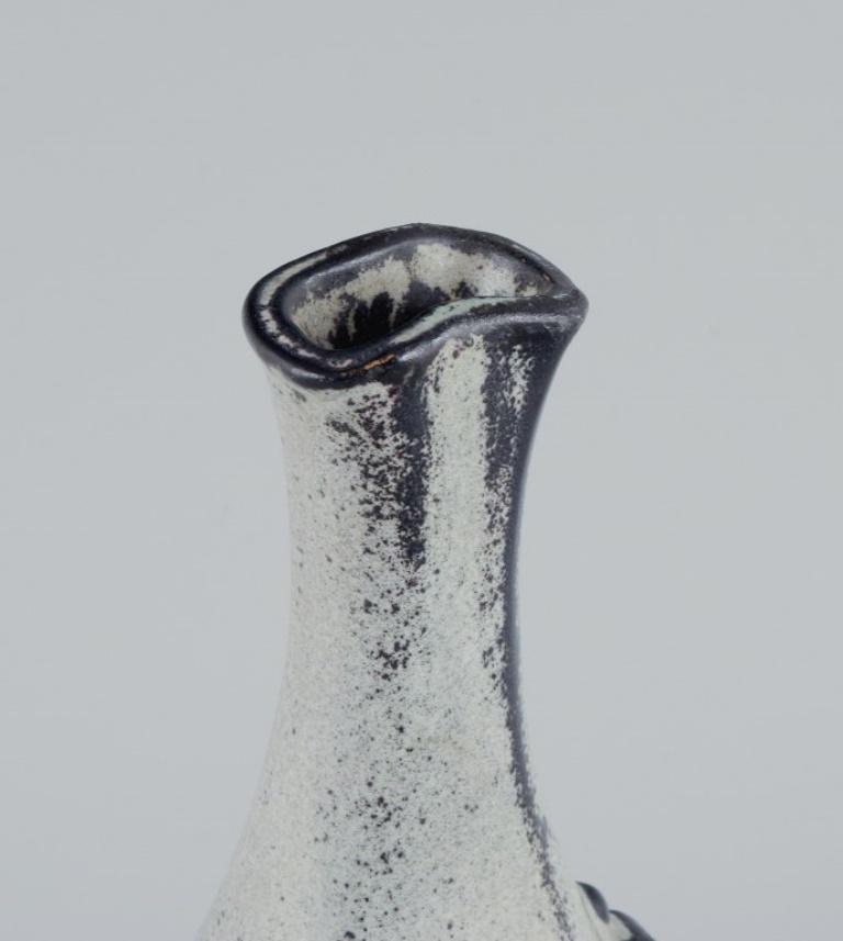 Glazed Svend Hammershøi for Kähler.  Vase in glazed stoneware, 1930s/40s