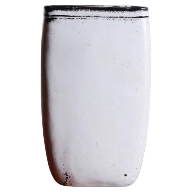 Svend Hammershøi Rechteckige Vase im Angebot