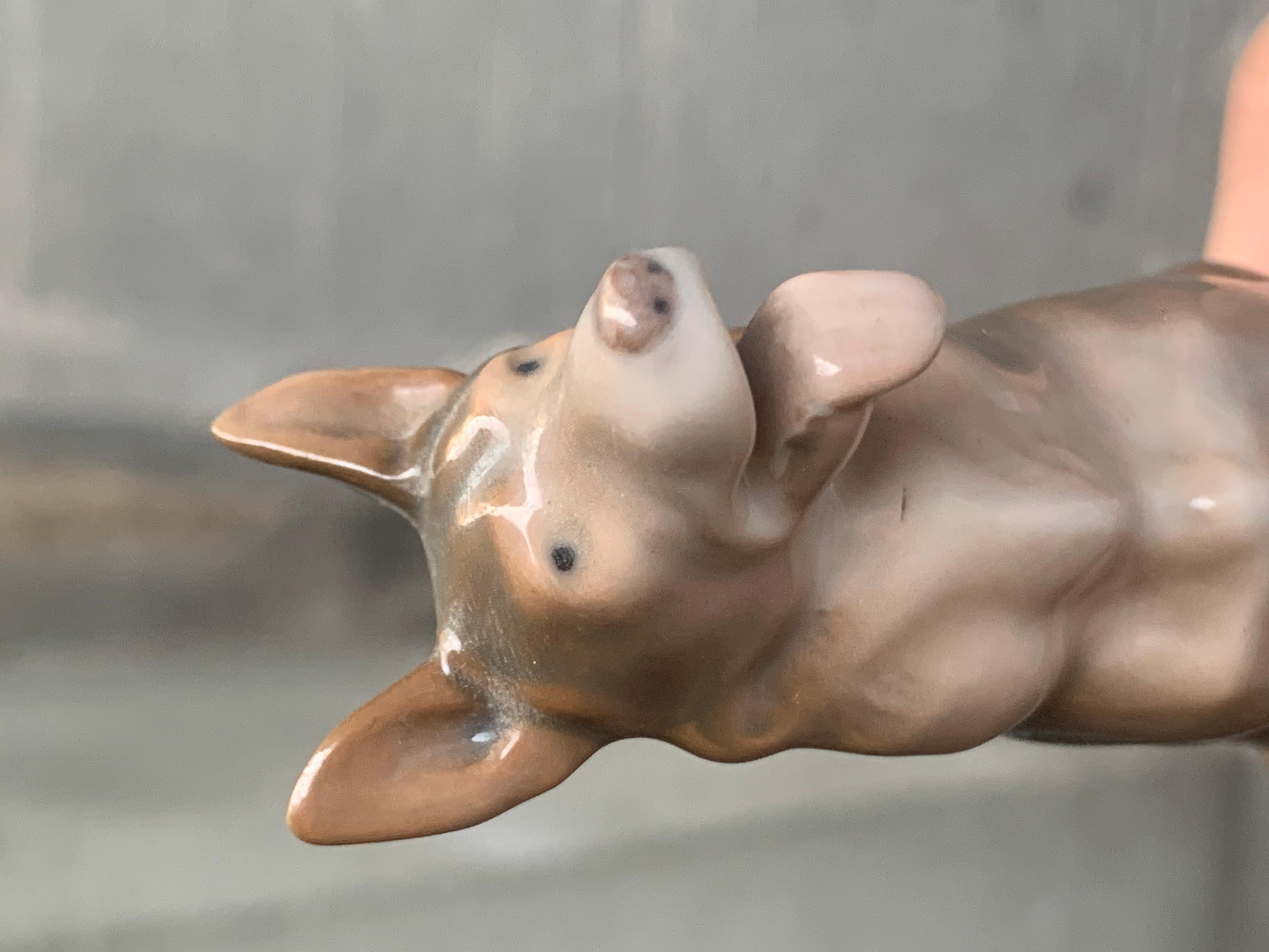 Berger allemand en porcelaine danoise par Svend Jespersen pour Bing & Grøndahl en vente 2