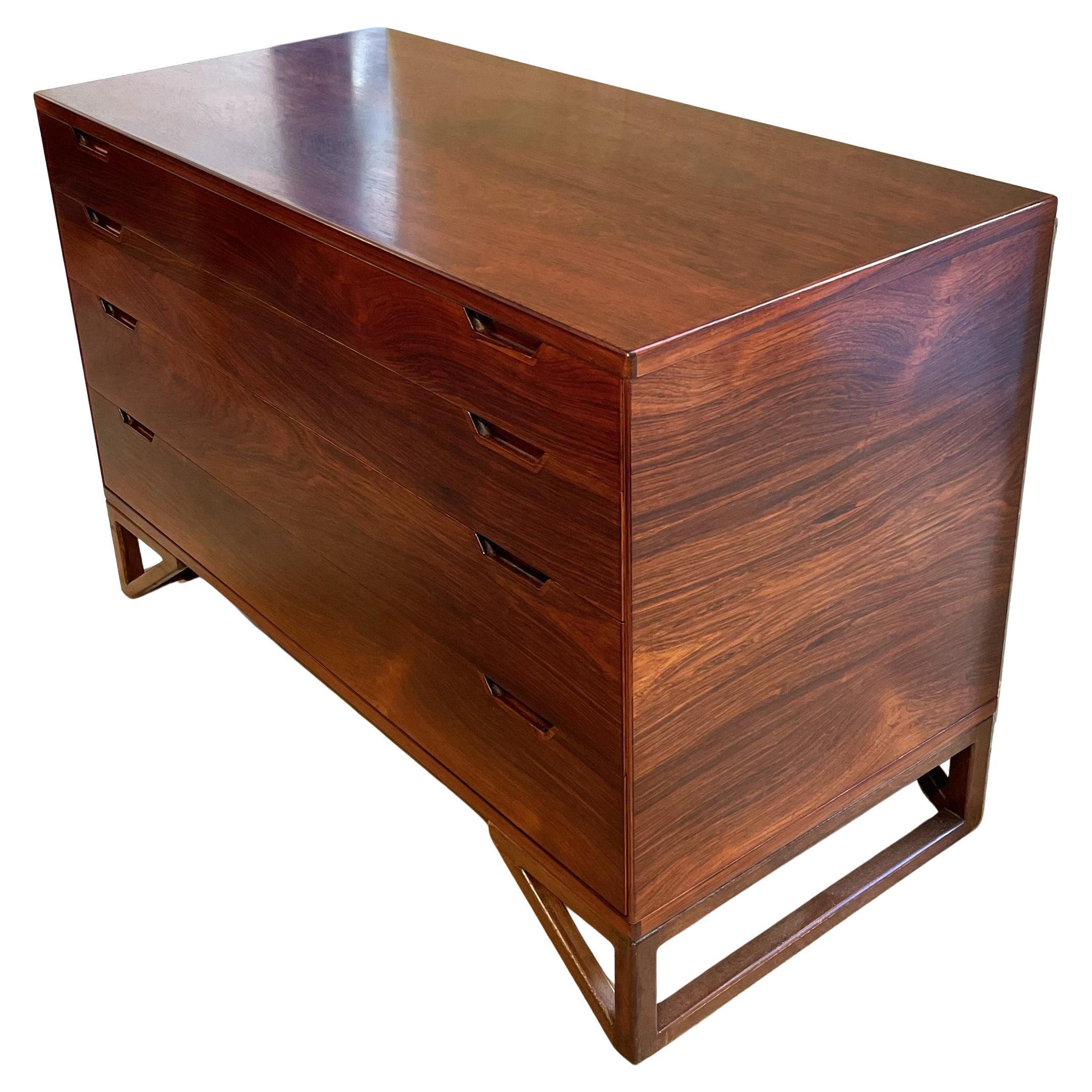 Svend Langkilde chest of drawers In Good Condition For Sale In PARIS, FR