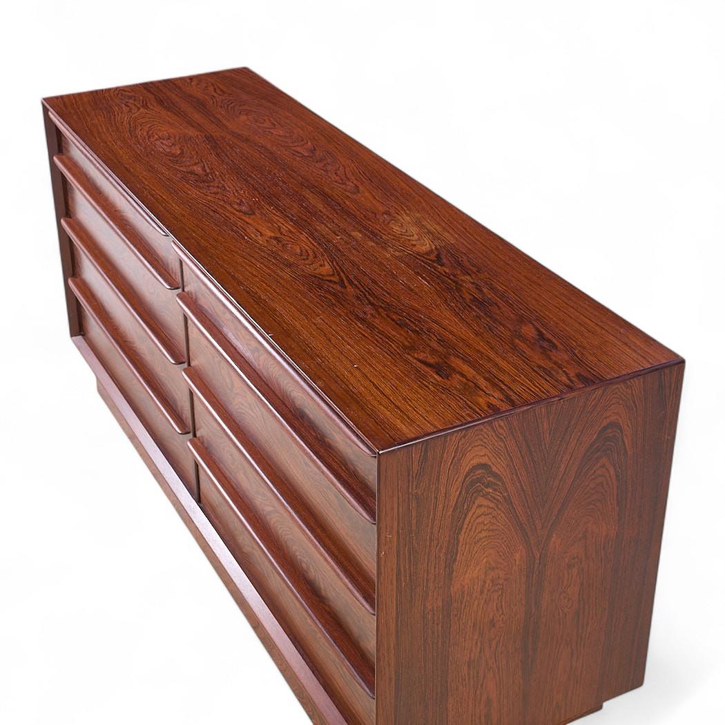 Svend Larsen for Falster Mid Century Danish Rosewood 8-Drawer Dresser For Sale 3