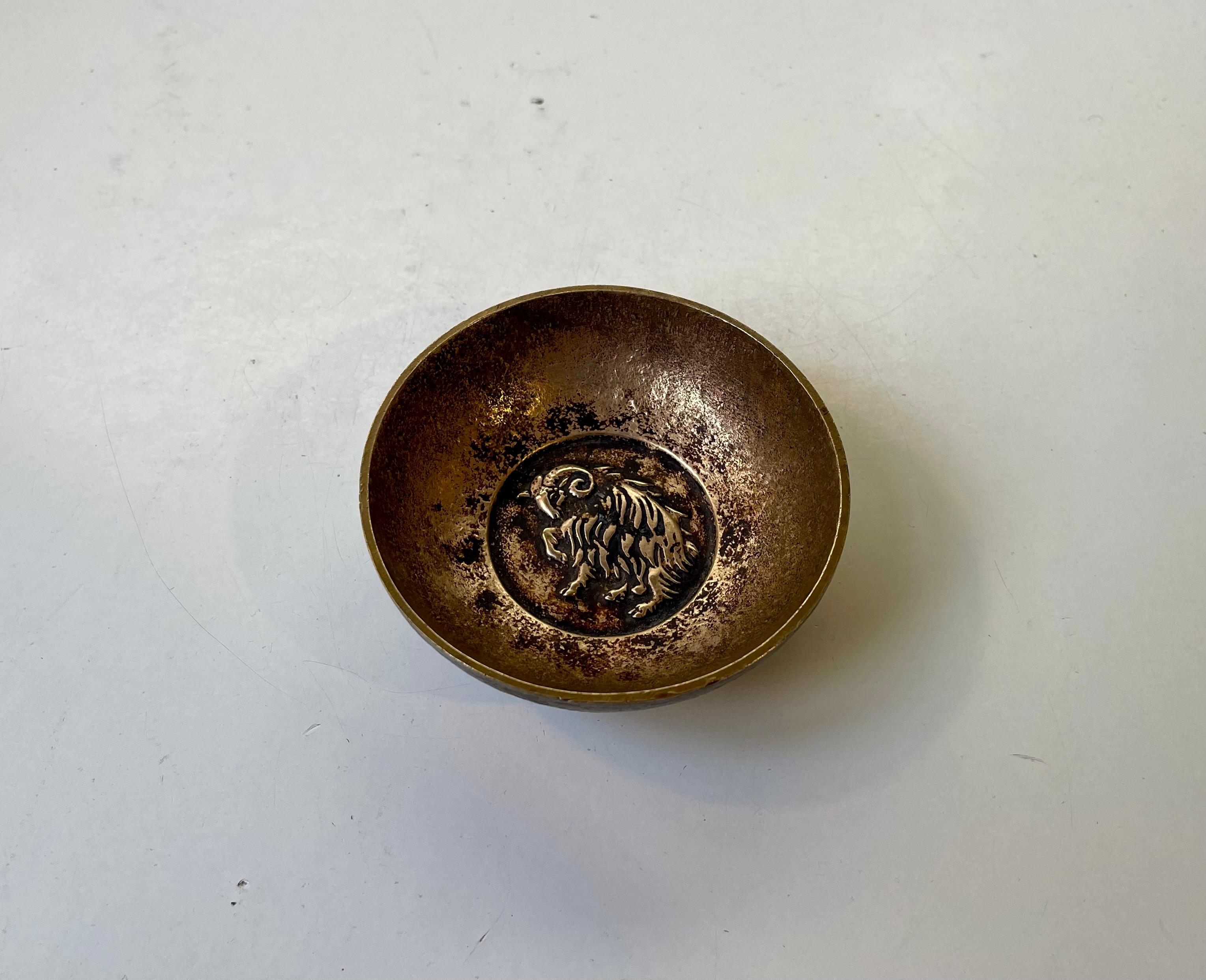 Svend Lindhart 'Aries' Zodiac Dish in Bronze In Good Condition For Sale In Esbjerg, DK