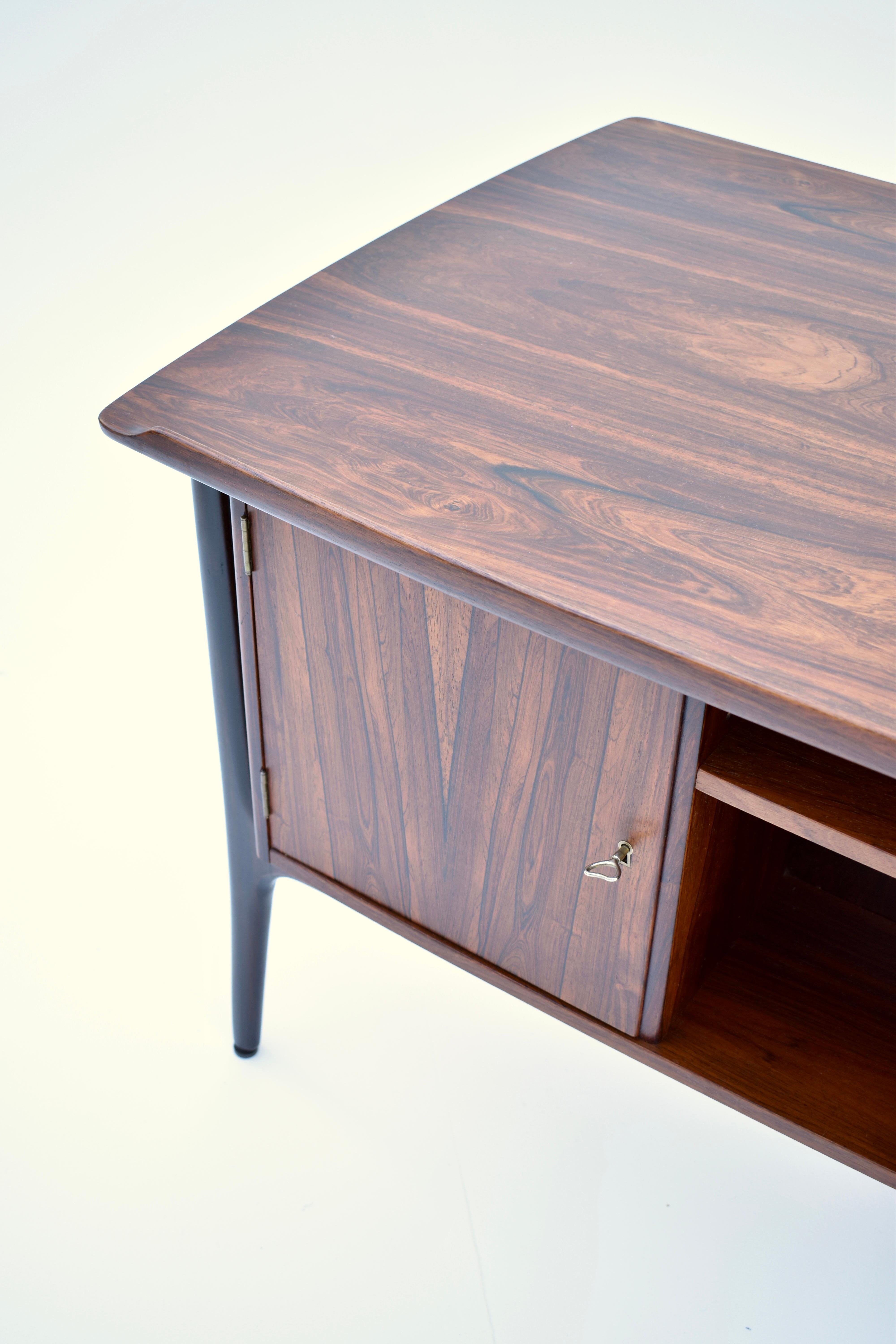 Svend Madsen Rosewood Desk For H.P Hansen 10