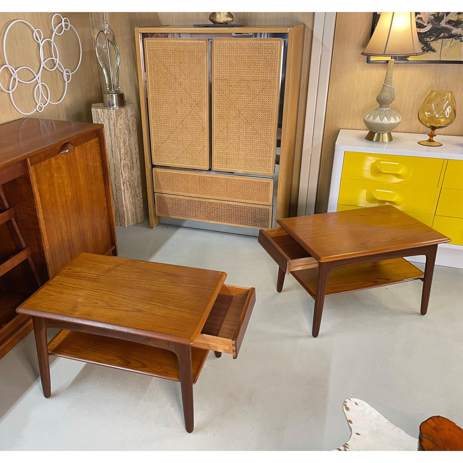 Svend Madsen for Karl Lindegaard Danish Teak End Tables Set For Sale 7