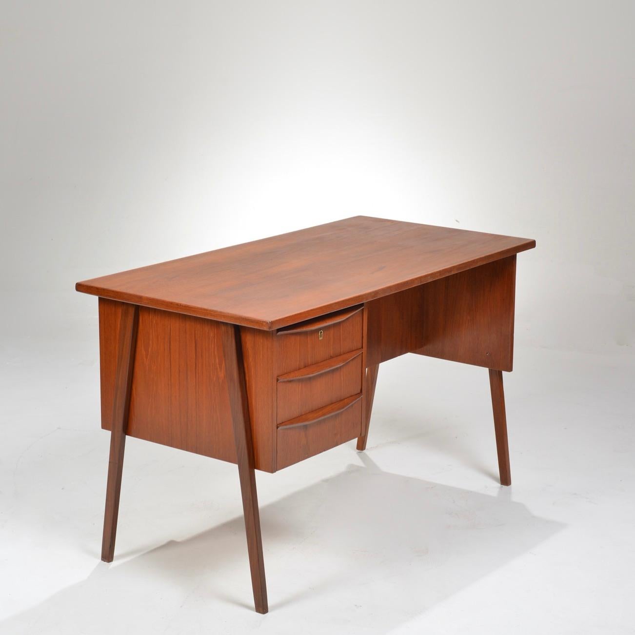 svend madsen desk