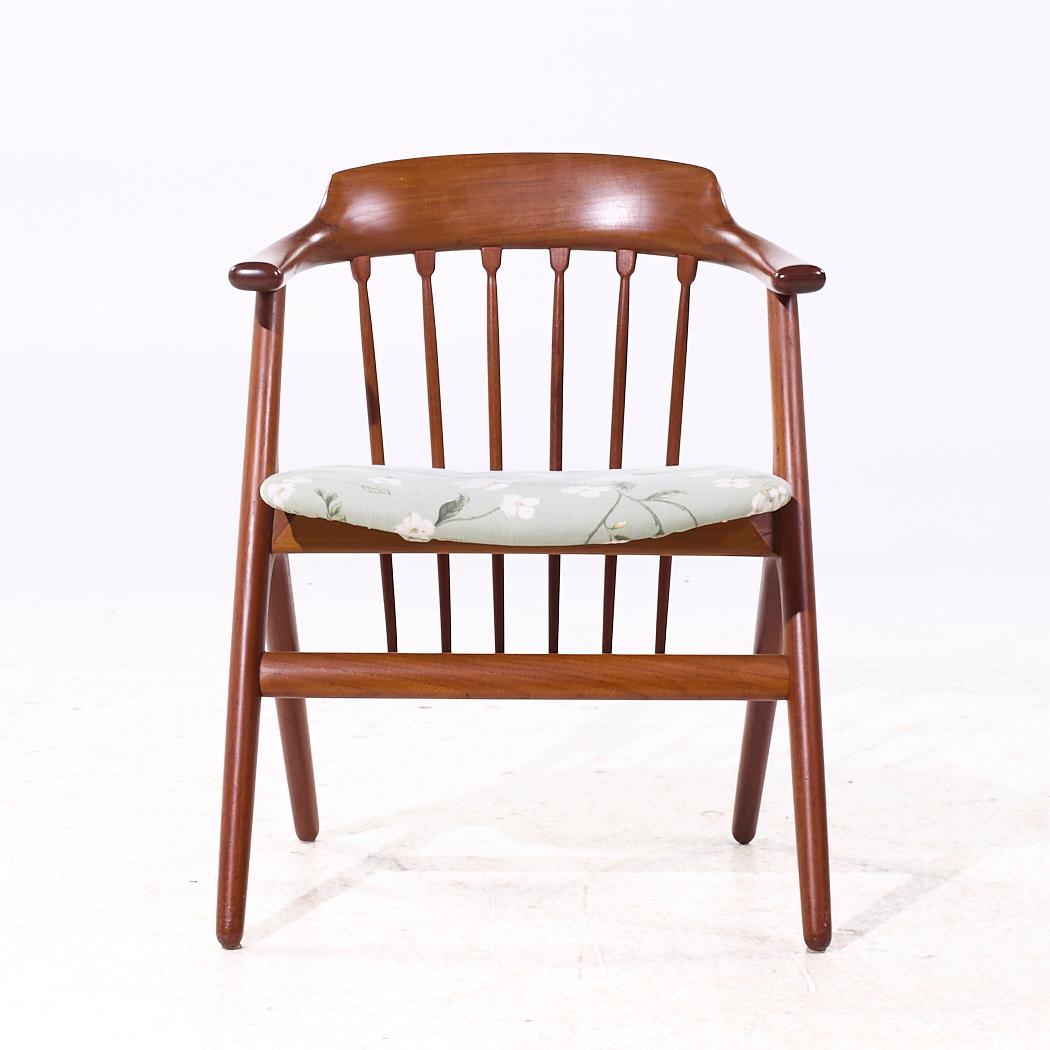 Late 20th Century Svend Madsen Style Mid Century Danish Teak Dining Chairs - Set of 8 For Sale