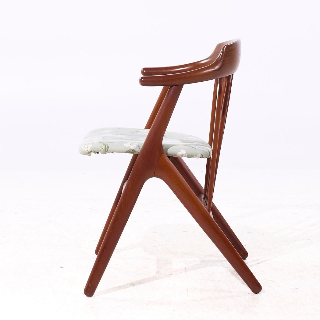 Svend Madsen Style Mid Century Danish Teak Dining Chairs - Set of 8 For Sale 3