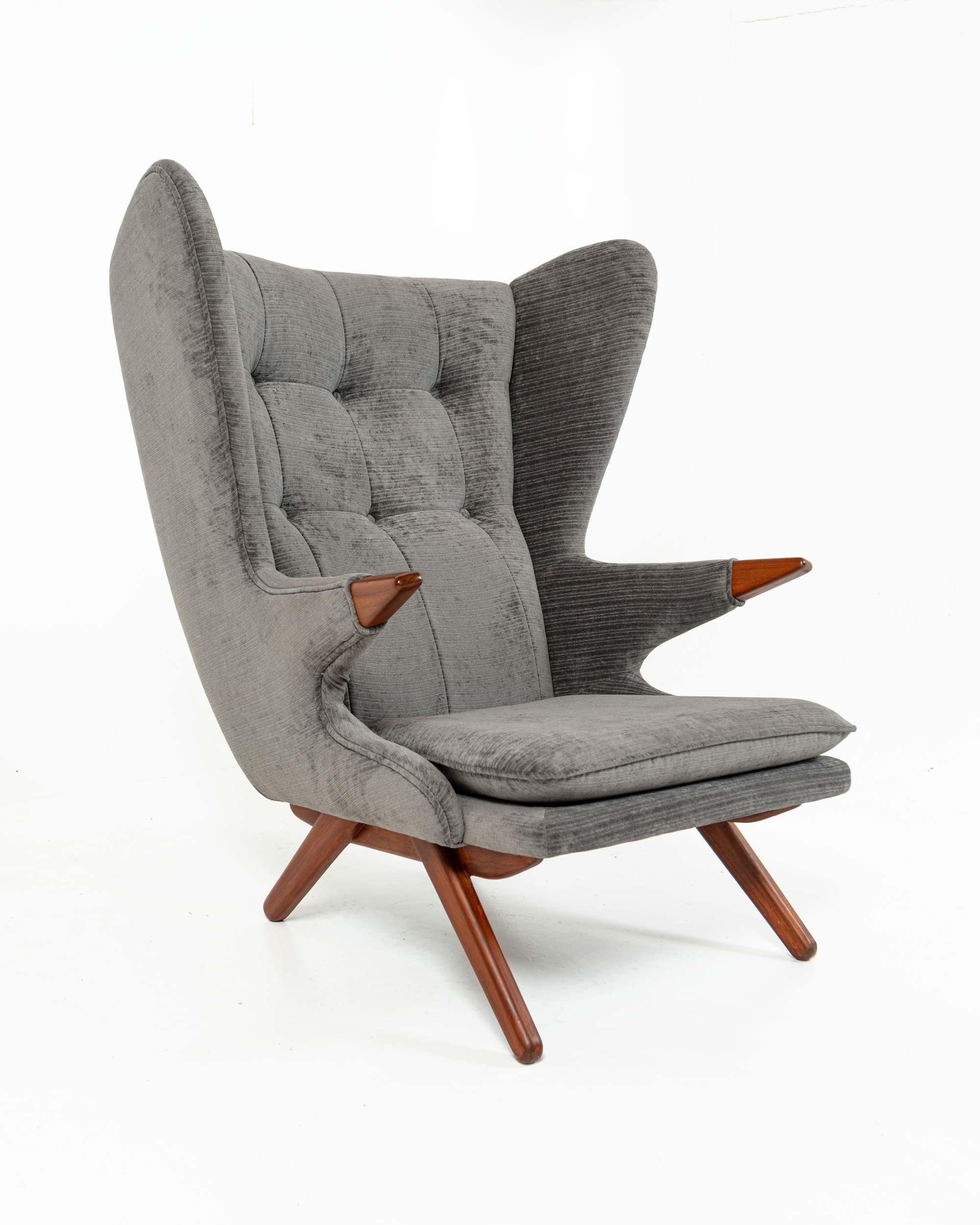 Svend Skipper für Skippers Møbler Modell 91 Sessel in grau gestreiftem Samt (Moderne der Mitte des Jahrhunderts) im Angebot