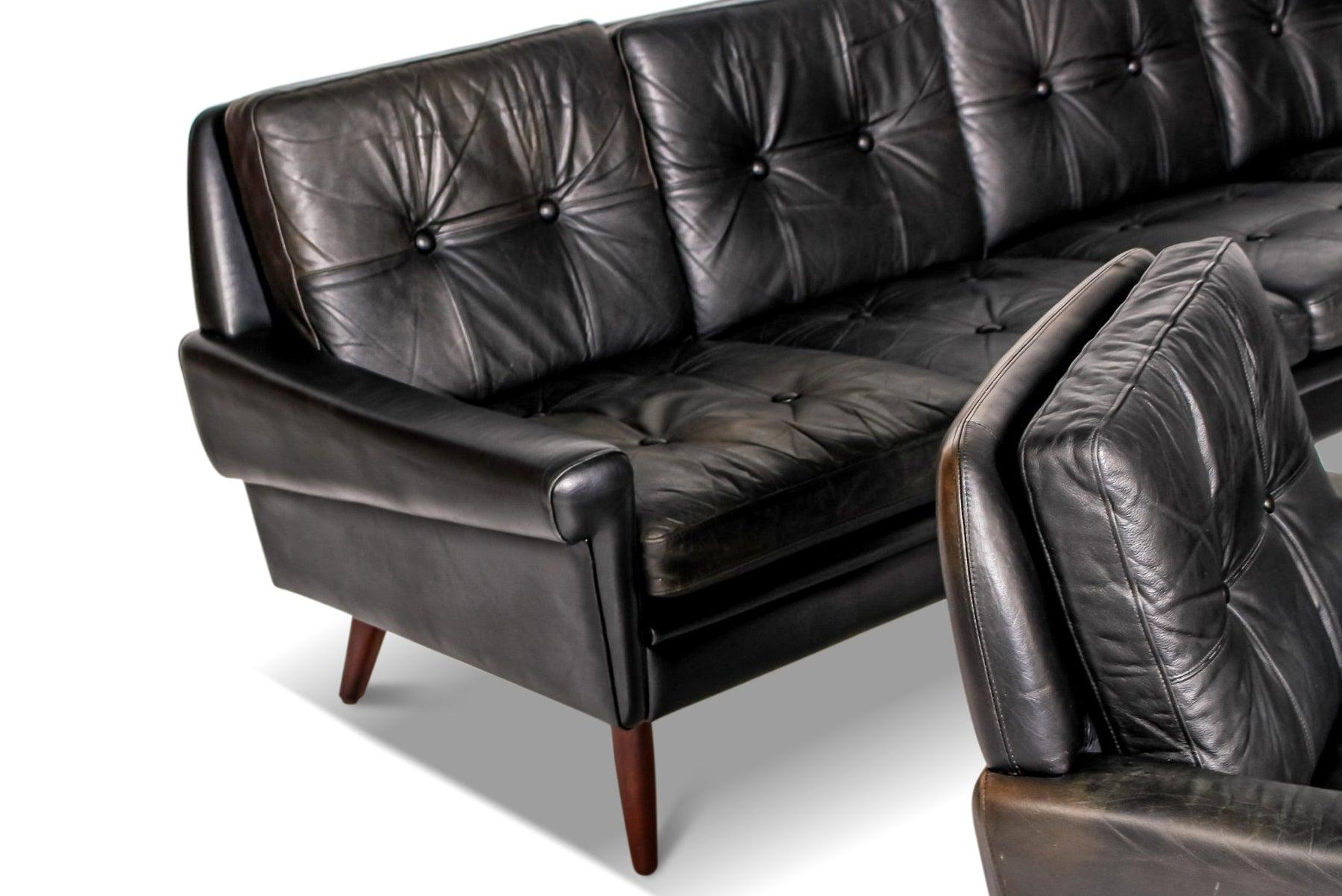 Mid-Century Modern Svend Skipper Four Seat Sofa in Black Leather + Pair of Matching Armchairs For Sale
