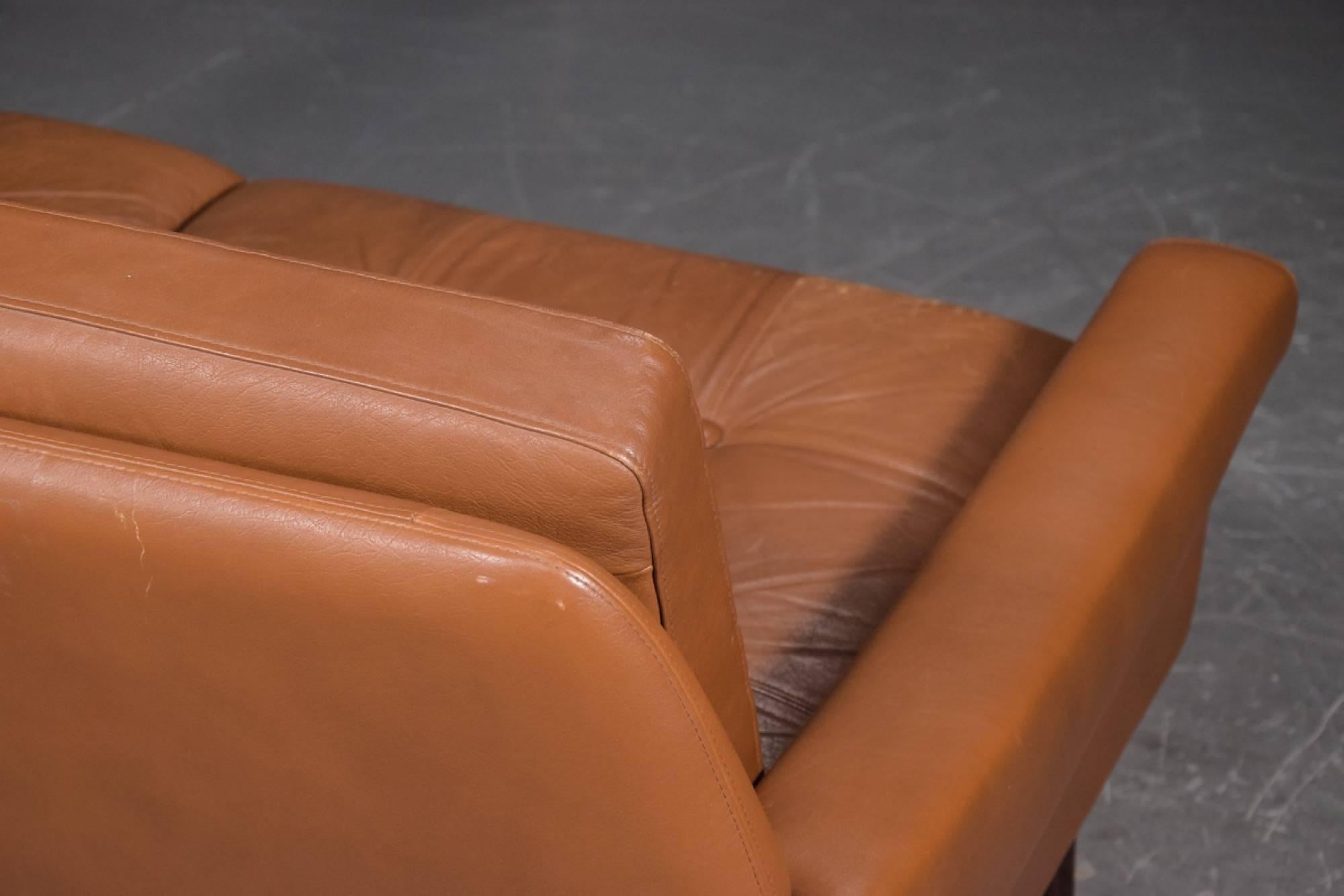 Mid-20th Century Svend Skipper Midcentury Danish Loveseat Sofa in Brown Leather