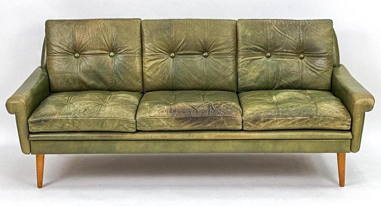 Svend Skipper Mid-Century Olive Green Leather Seating Suite For Sale 6