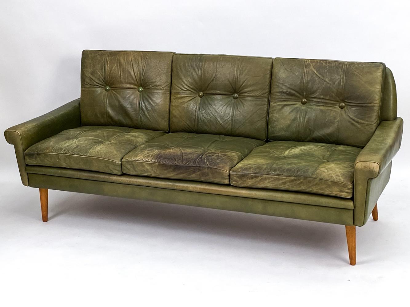 Svend Skipper Mid-Century Olive Green Leather Seating Suite 10