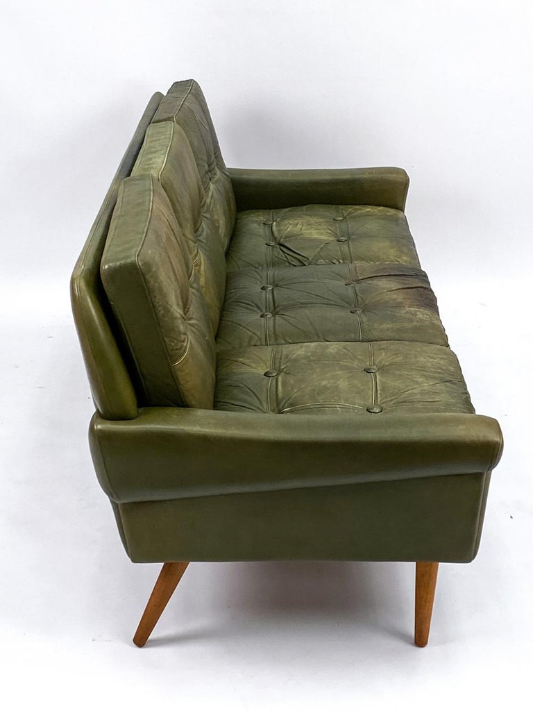 Svend Skipper Mid-Century Olive Green Leather Seating Suite For Sale 14