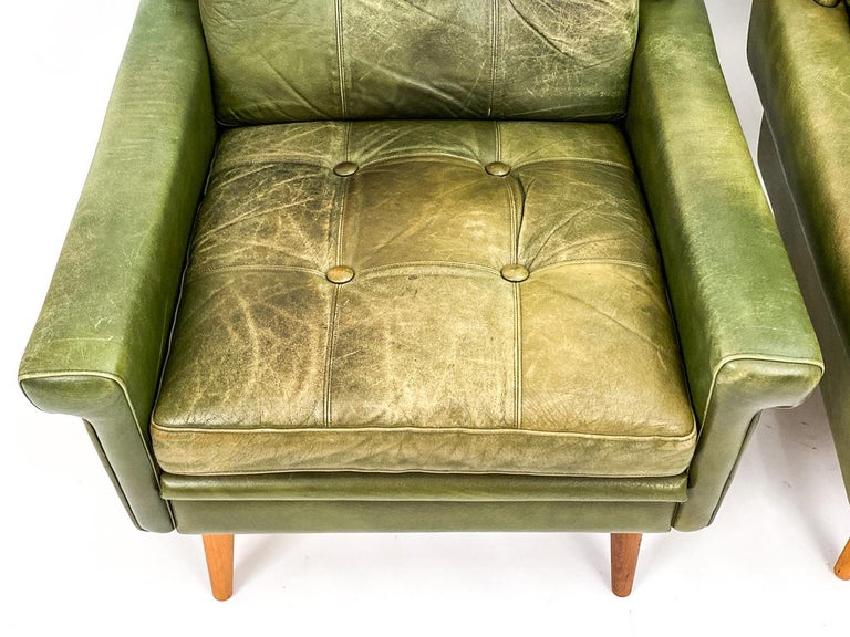 Svend Skipper Mid-Century Olive Green Leather Seating Suite In Good Condition For Sale In Norwalk, CT